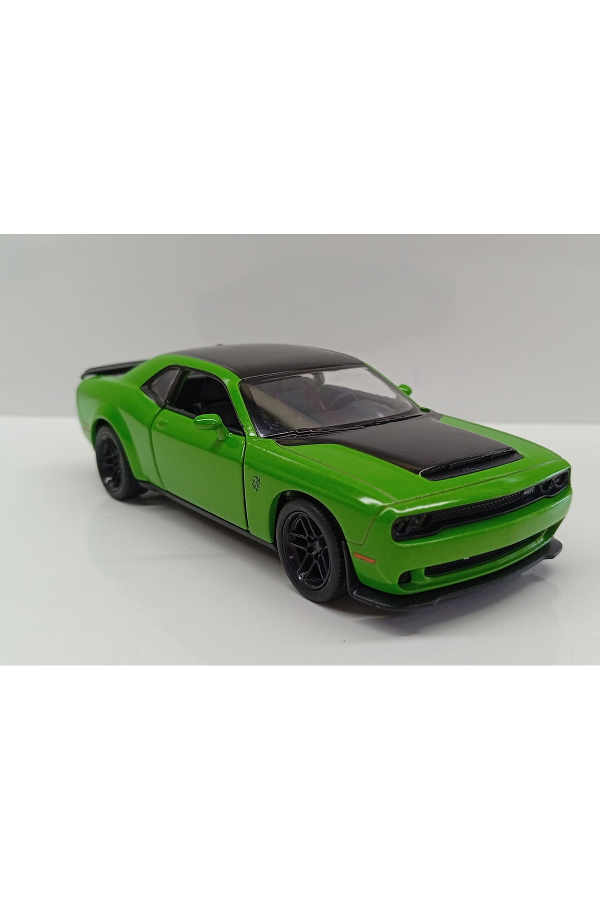 مدل خودرو DIANOMI 1:40 SCALE 2023 DODGE CHALLENGER SRT DEMON 170 PULL DROP METAL CAR 13 سانتی متری از ترکیه Kinsmart