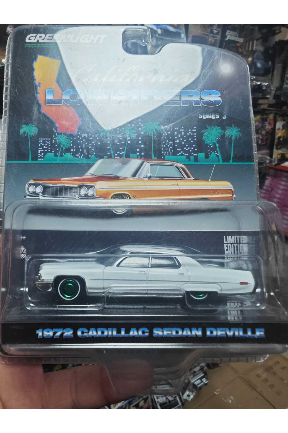مدل خودرو 1972 CADILLAC SEDAN DEVILLE اورجینال Greenlight