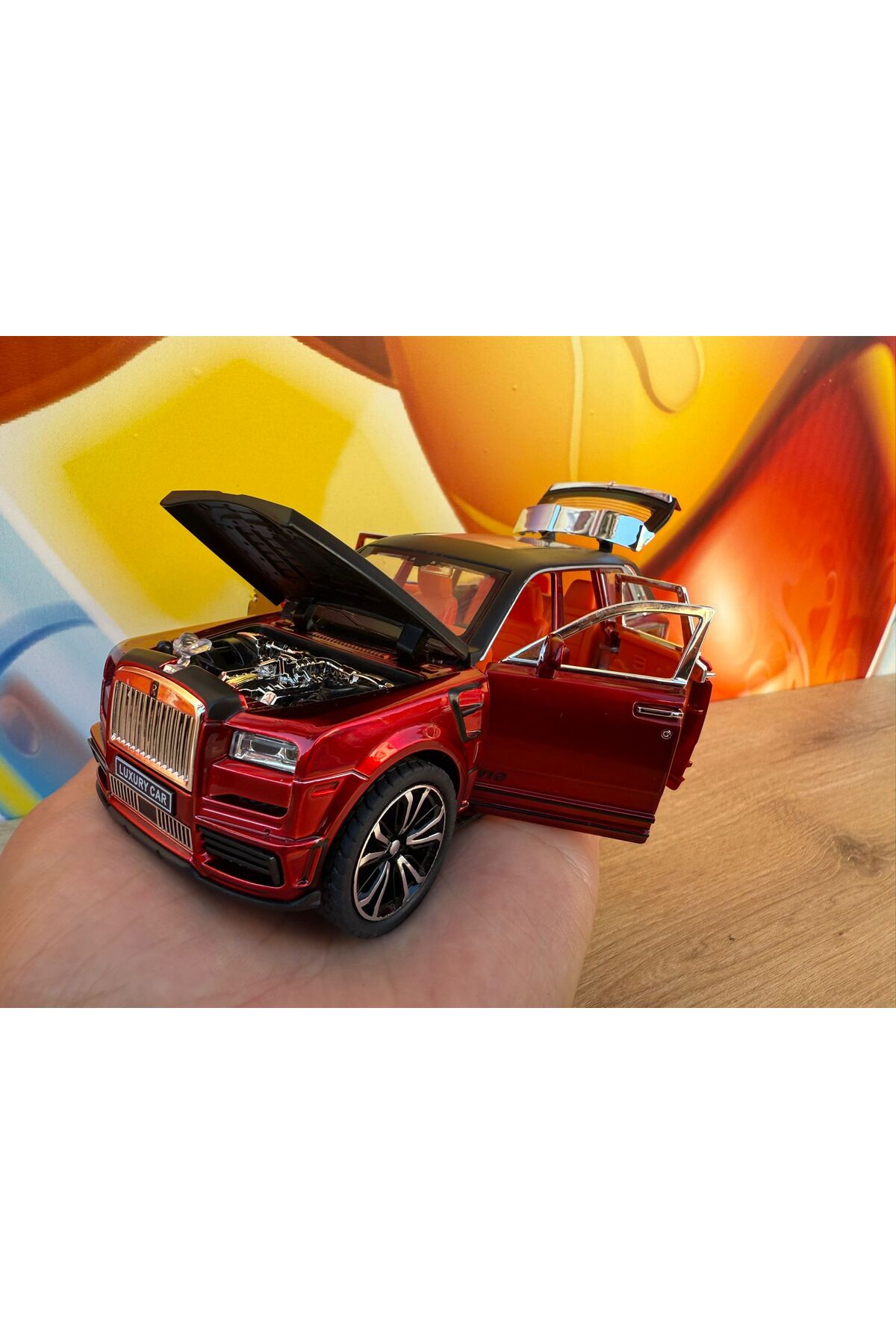 مدل خودرو 1:24 کشش دراپ با نور و صدا فلزی رولز رویس دایکست ماشین 18 سانتی متری اورجینال scntoys