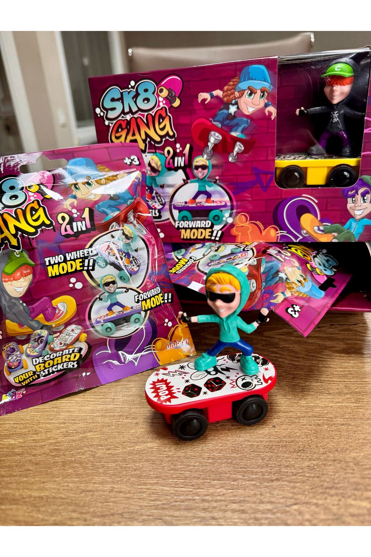 اسباب بازی های فیگور دیگر SK8 GANG TOY FIGURES اورجینال Unibon