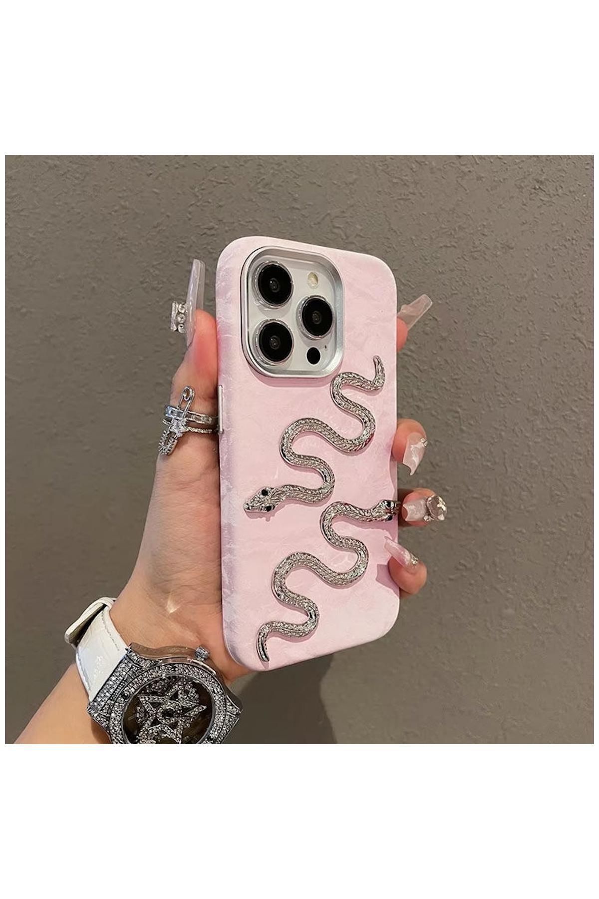 کاور و قاب محافظ APPLE IPHONE 16 PRO COMPATIBLE CASE SERPENT VELVET FABRIC PINK اورجینال Zebana