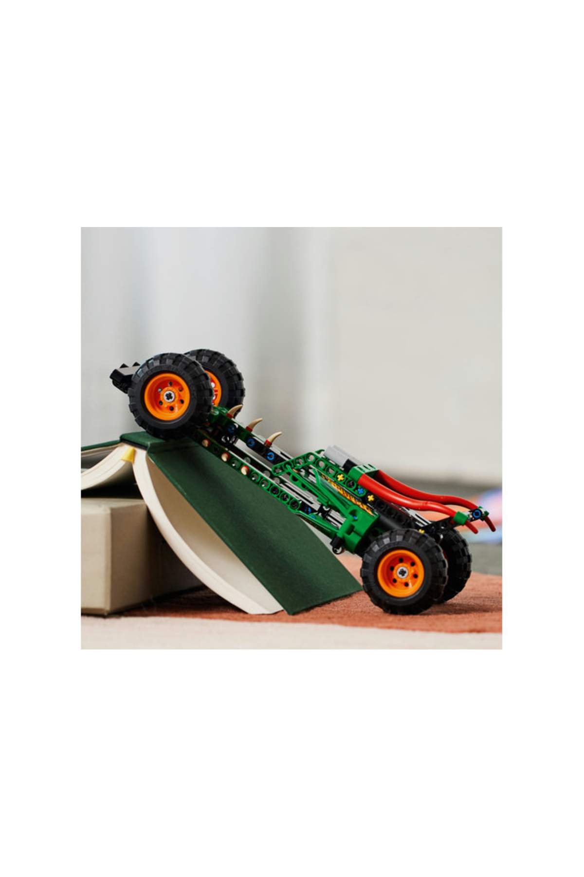 LEGO مجموعه ساخت کامیون هیولا تکنیک مونستر جم اژدها 42149 برای 7 سال و بالاتر (217 قطعه)