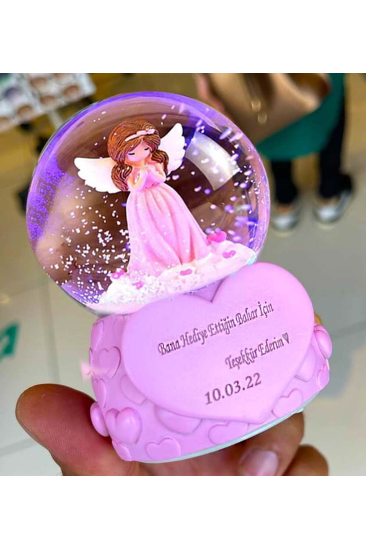 گوی برفی شخصی‌سازی‌شده در حال تغییر رنگ صورتی پری SNOW GLOBE از ترکیه keyfim shop