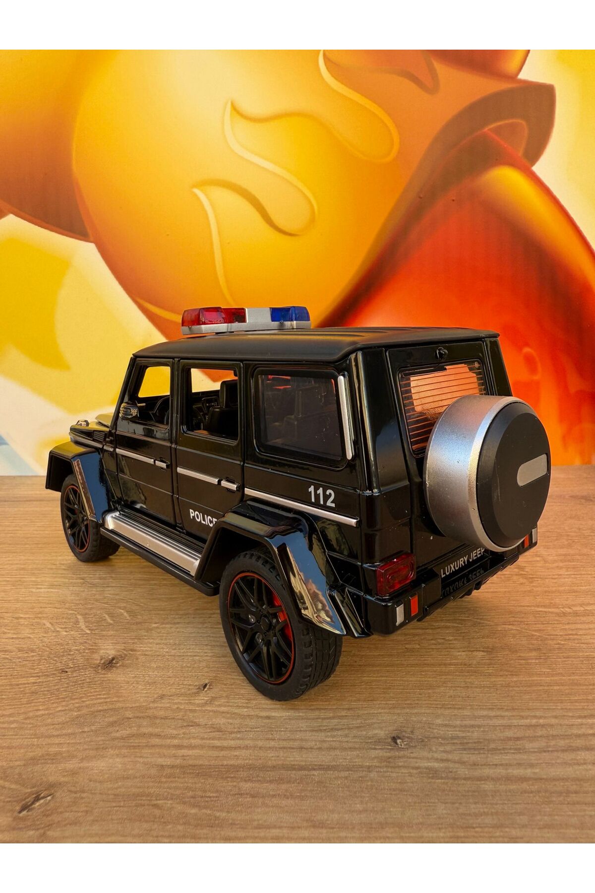 مدل خودرو مرسدس G65 DIECAST CAR پلیس باز کن درب صندوق عقب تعلیق با نور صدا اورجینال scntoys