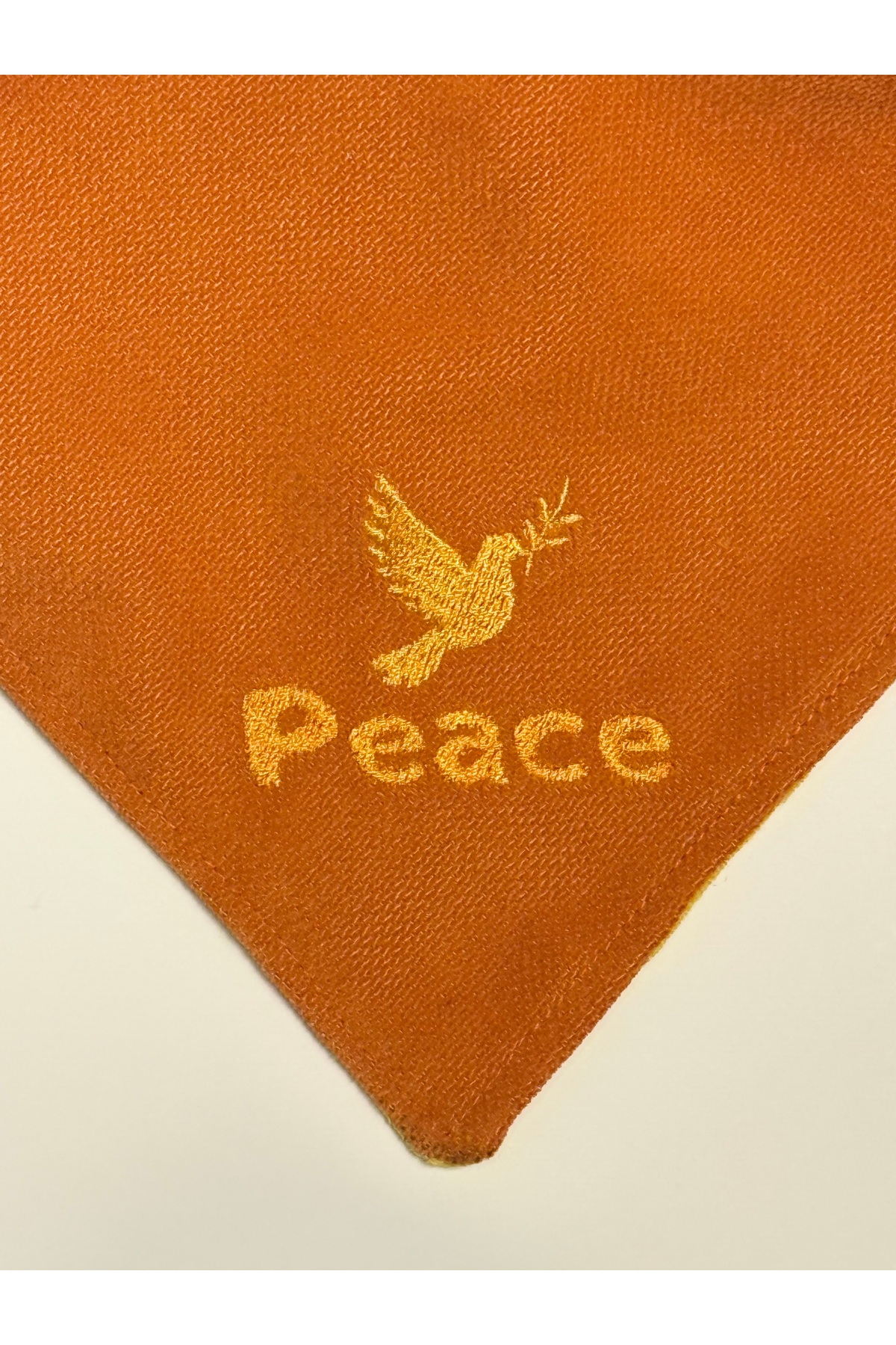 دستمال گردن سگ های‌پالسی HiPulsey Peace Basic با طرح گلدوزی، نارنجی