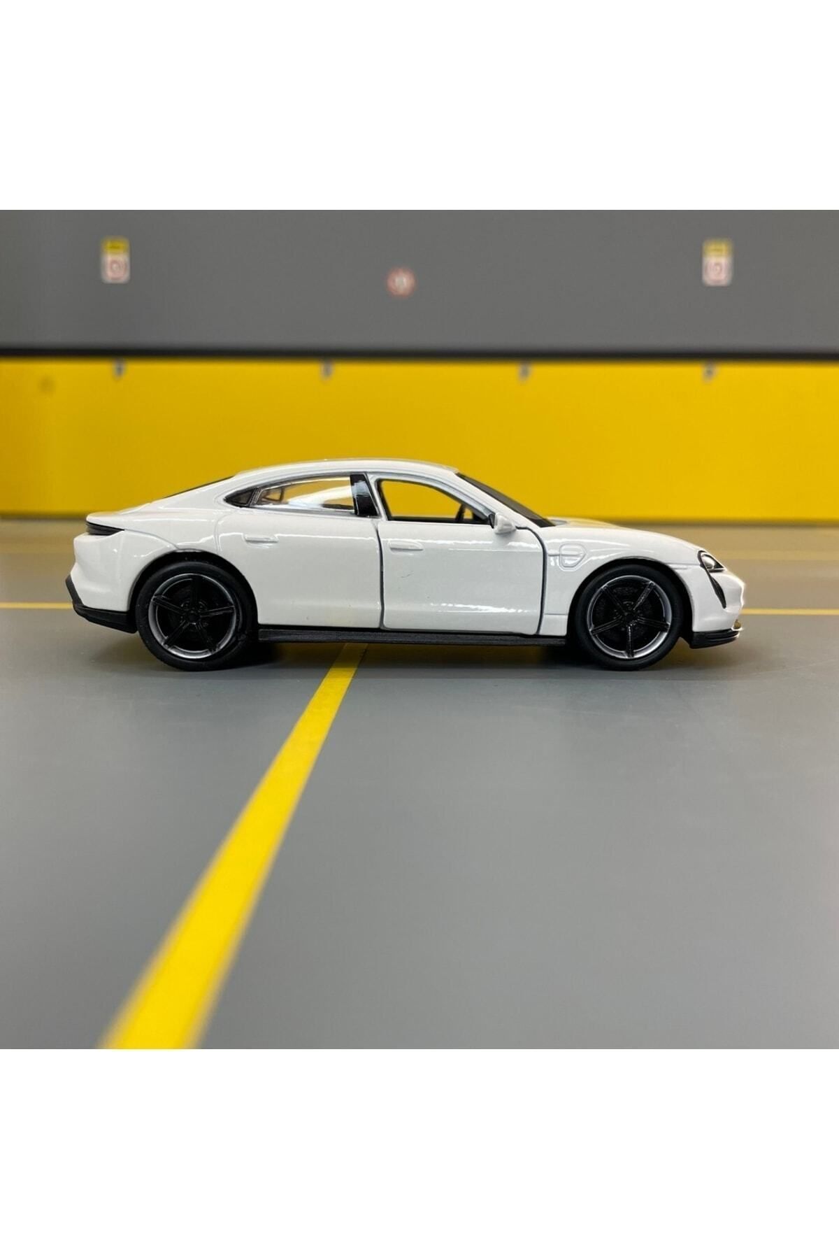 مدل خودرو PORSCHE TAYCAN TURBO S 1 36 SCALE DIECAST METAL MODEL CAR TOY اورجینال Genel Markalar