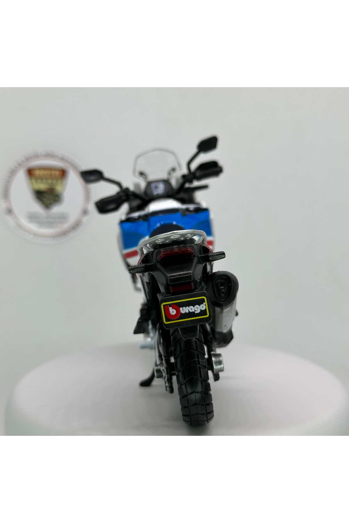 مدل خودرو 1:18 BURAGO HONDA AFRICA TWIN ADVENTURE از ترکیه Sunman