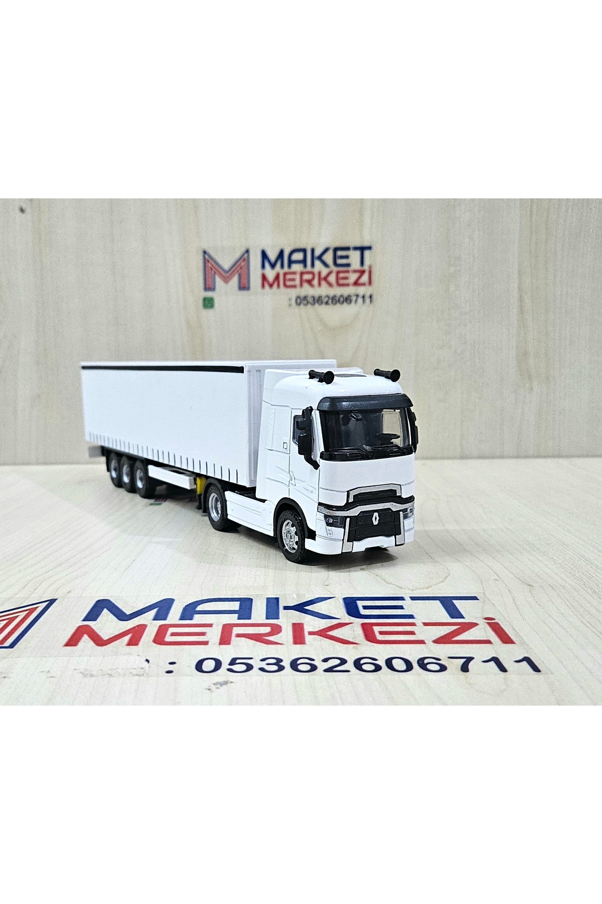 مدل خودرو RENAULT T TRUCK به طول 30 سانتی متر در مقیاس 1 50 سفید نام شرکت را می توان نوشت اورجینال Maket