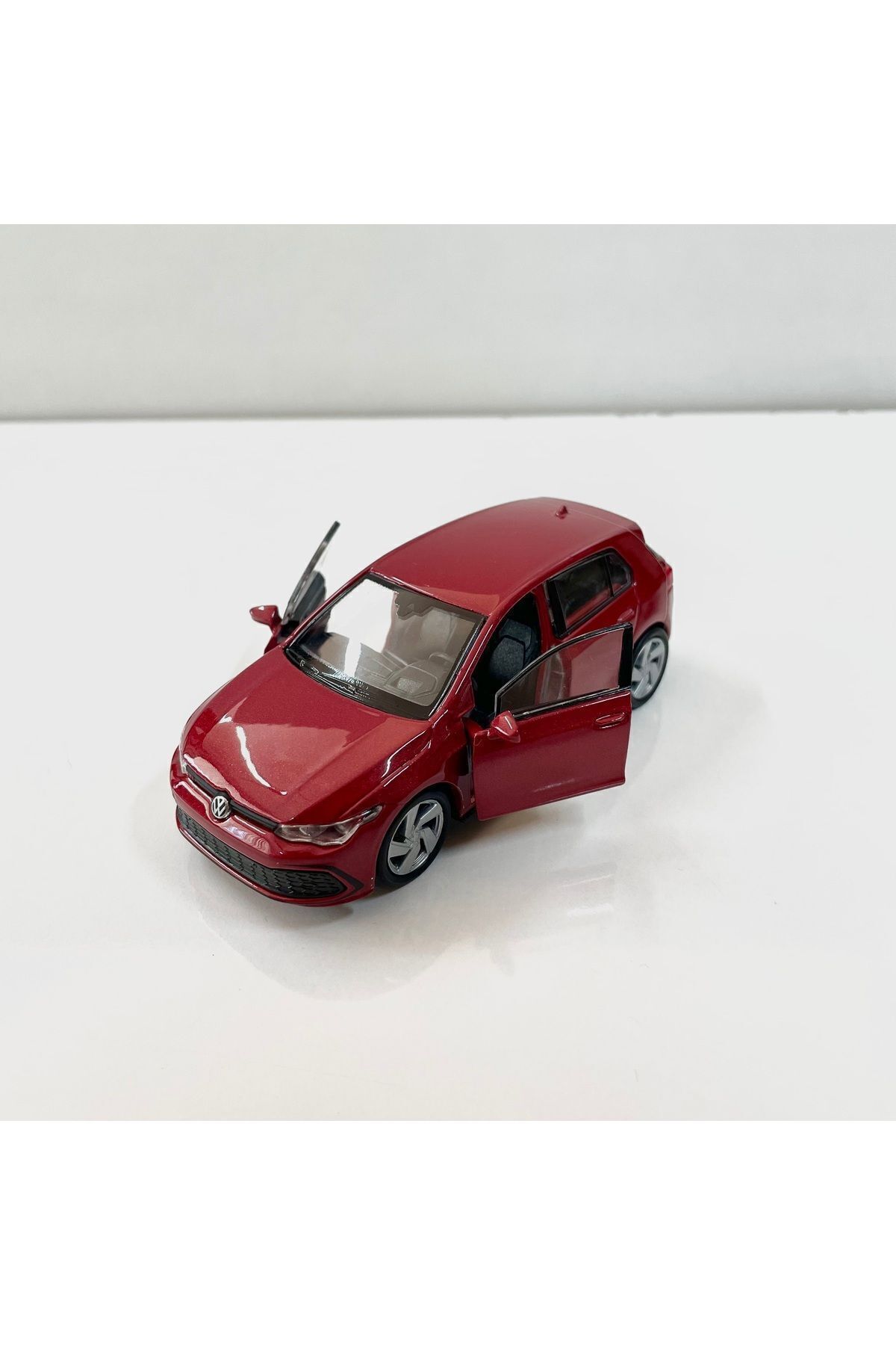 مدل خودرو VOLKSWAGEN GOLF 8 GTI 1 36 SCALE WELLY DIECAST METAL CAR TOY PULL DROP اورجینال WELLY