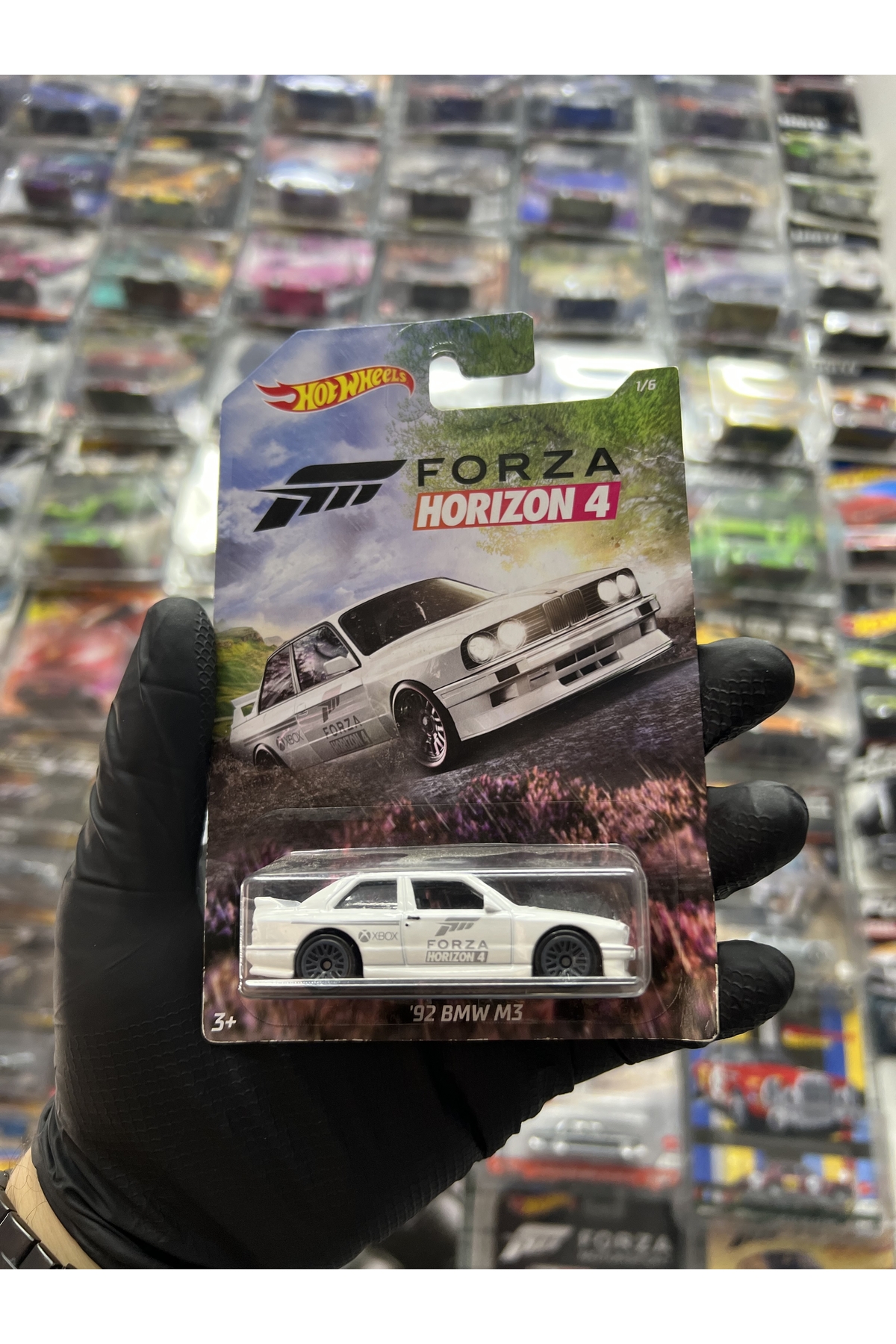 ماشین اسباب بازی FORZA HORIZON 4 '92 BMW M3 1.64 از ترکیه HOT WHEELS