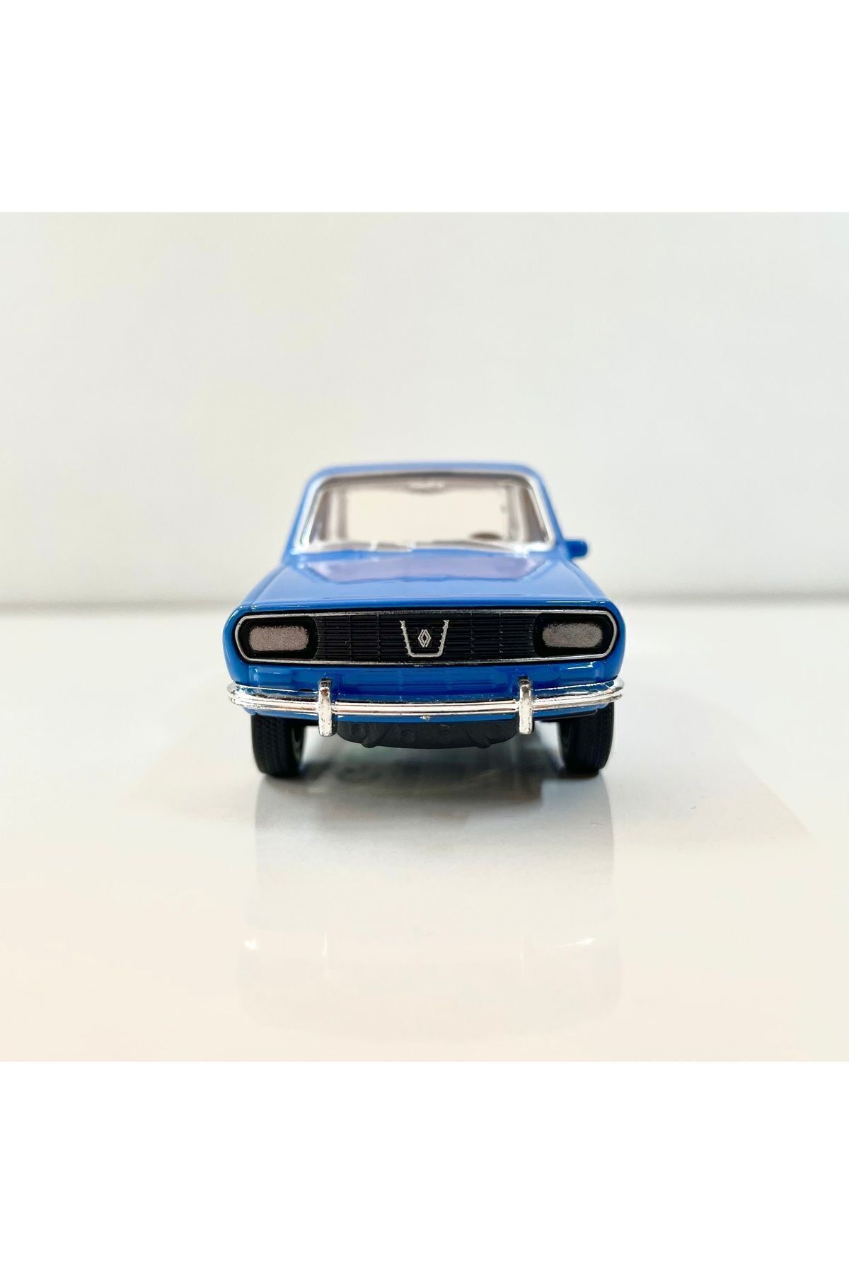 مدل خودرو RENAULT 12 1 36 SCALE WELLY DIECAST METAL CAR TOY PULL DROP اورجینال WELLY