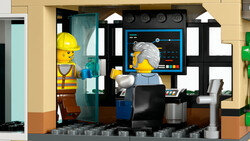 مجموعه ساختنی لگو LEGO سیتی City ایستگاه مرکزی قطار مدل 60469، ۷۵۲ قطعه، حداقل سن ۷ سال