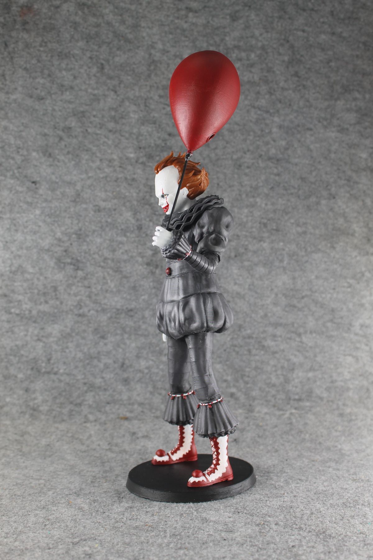 فیگور نیم تنه PENNYWISE IT STEPHEN KING 27 سانتی متر PWUL WORKS