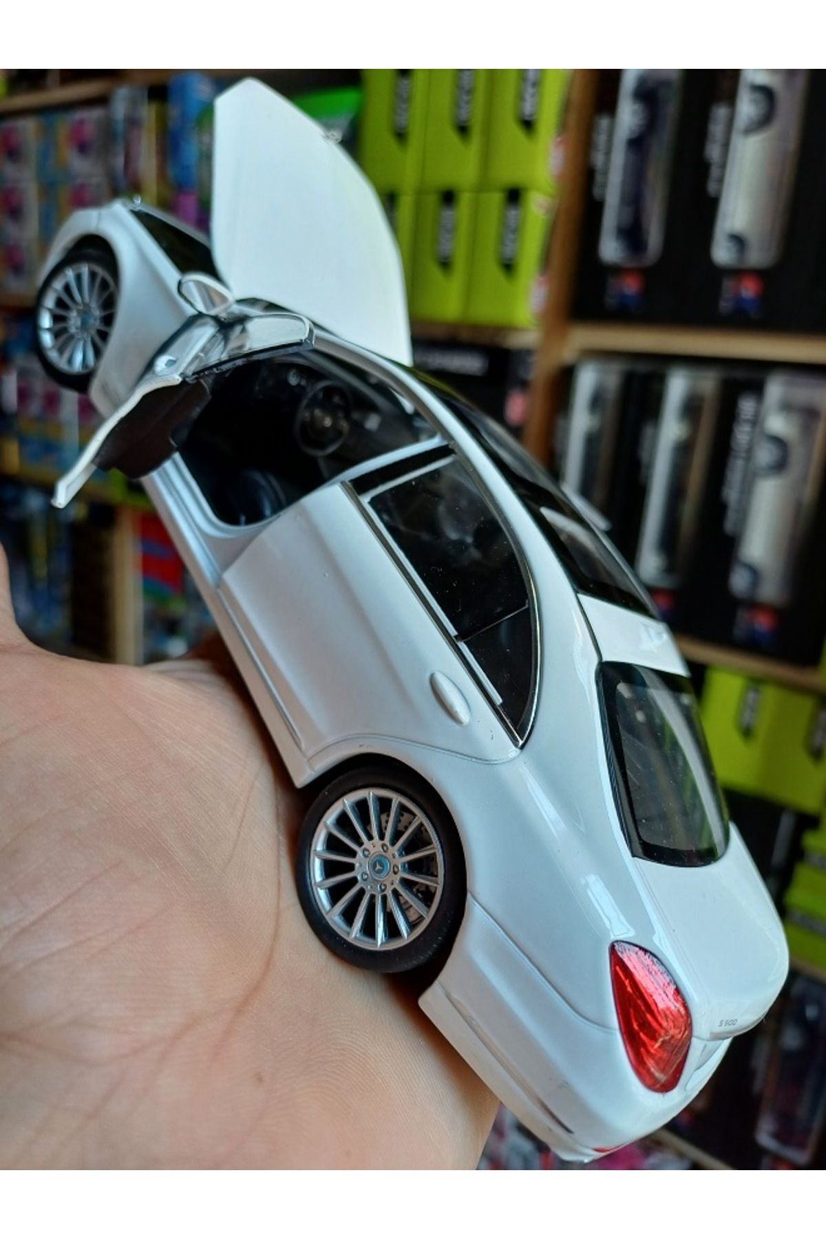 مدل خودرو مرسدس بنز S500 S CLASS 1:24 SCALE METAL MODEL CAR DIECAST COLLECTION 18X8CM از ترکیه OYUNCAKSAHİLİ