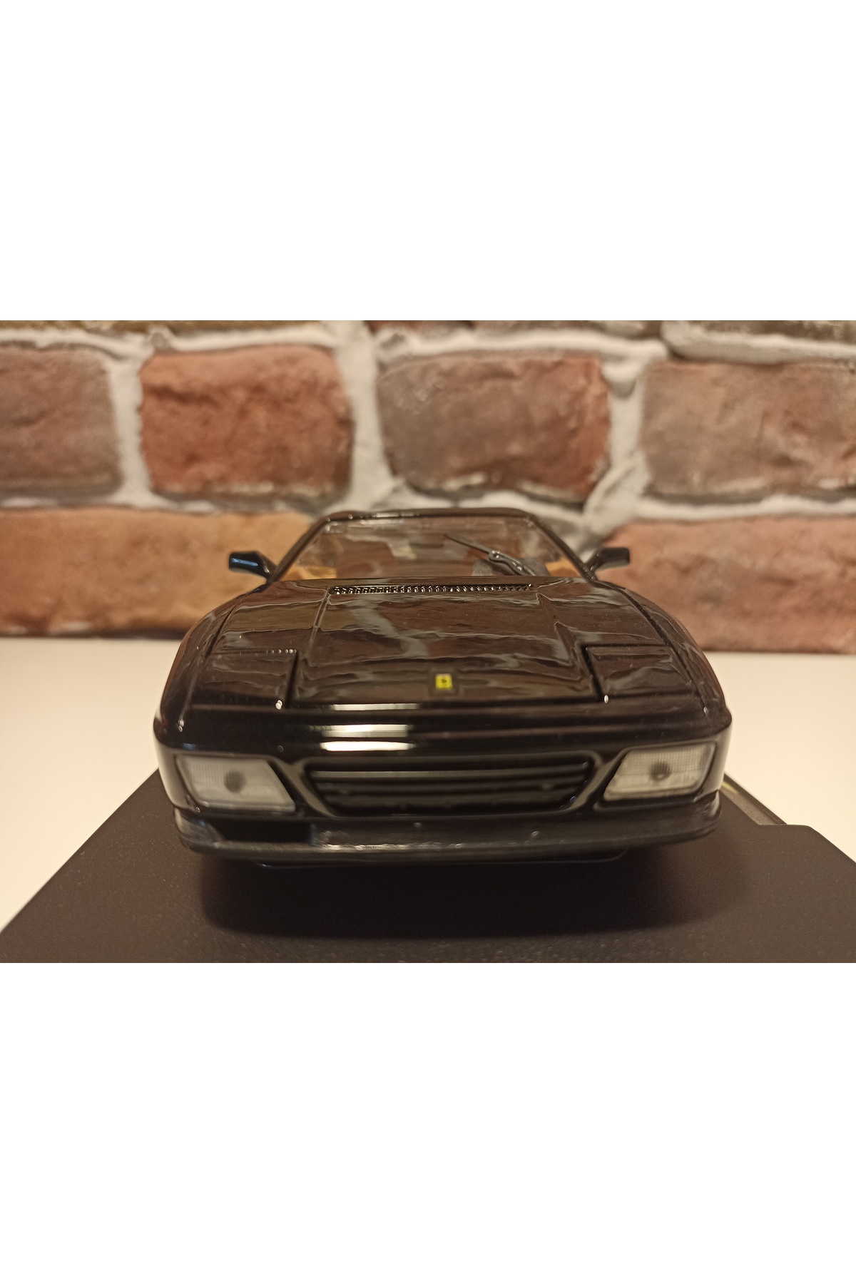 مدل خودرو FERRARI 348 TB 1989 اورجینال Burago