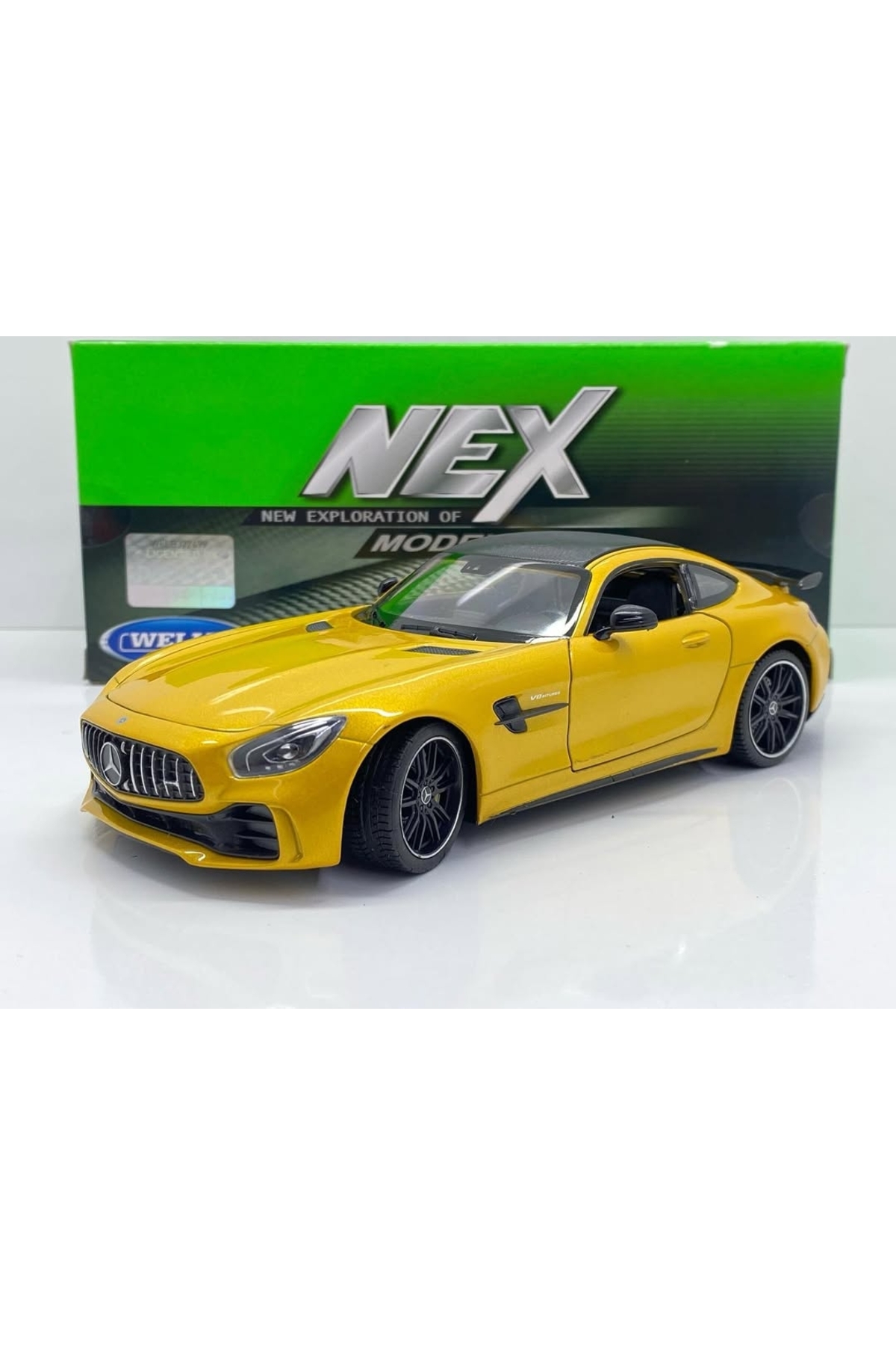 مدل خودرو خودروی فلزی 18 سانتی متری مرسدس بنز AMG GTR 17 دارای مارک خوب اورجینال WELLY