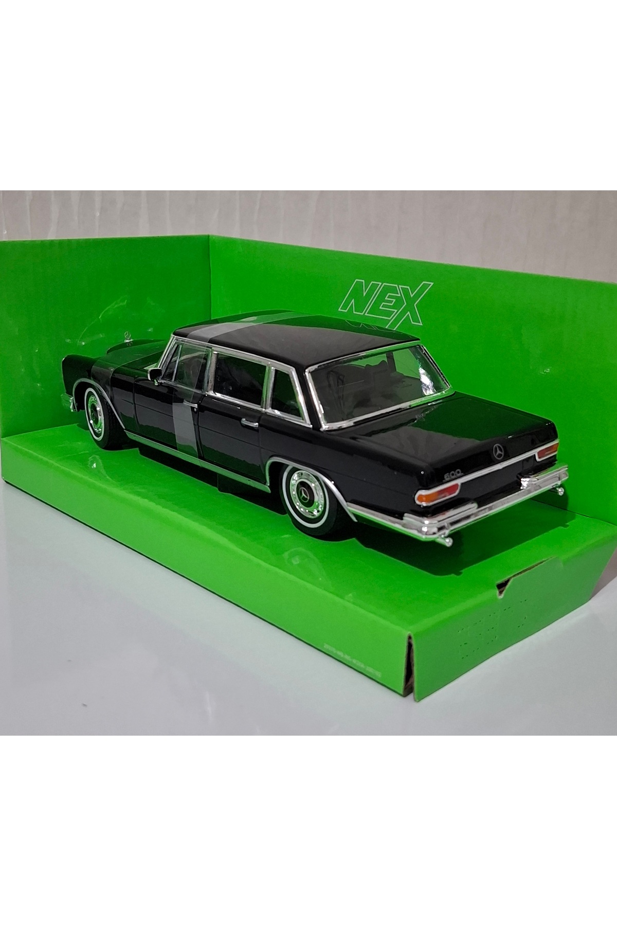مدل خودرو 1.24 SCALE WELLY BRAND LICENSED MERCEDES BENZ 600 PULMAN مشکی COLOR اورجینال WELLY