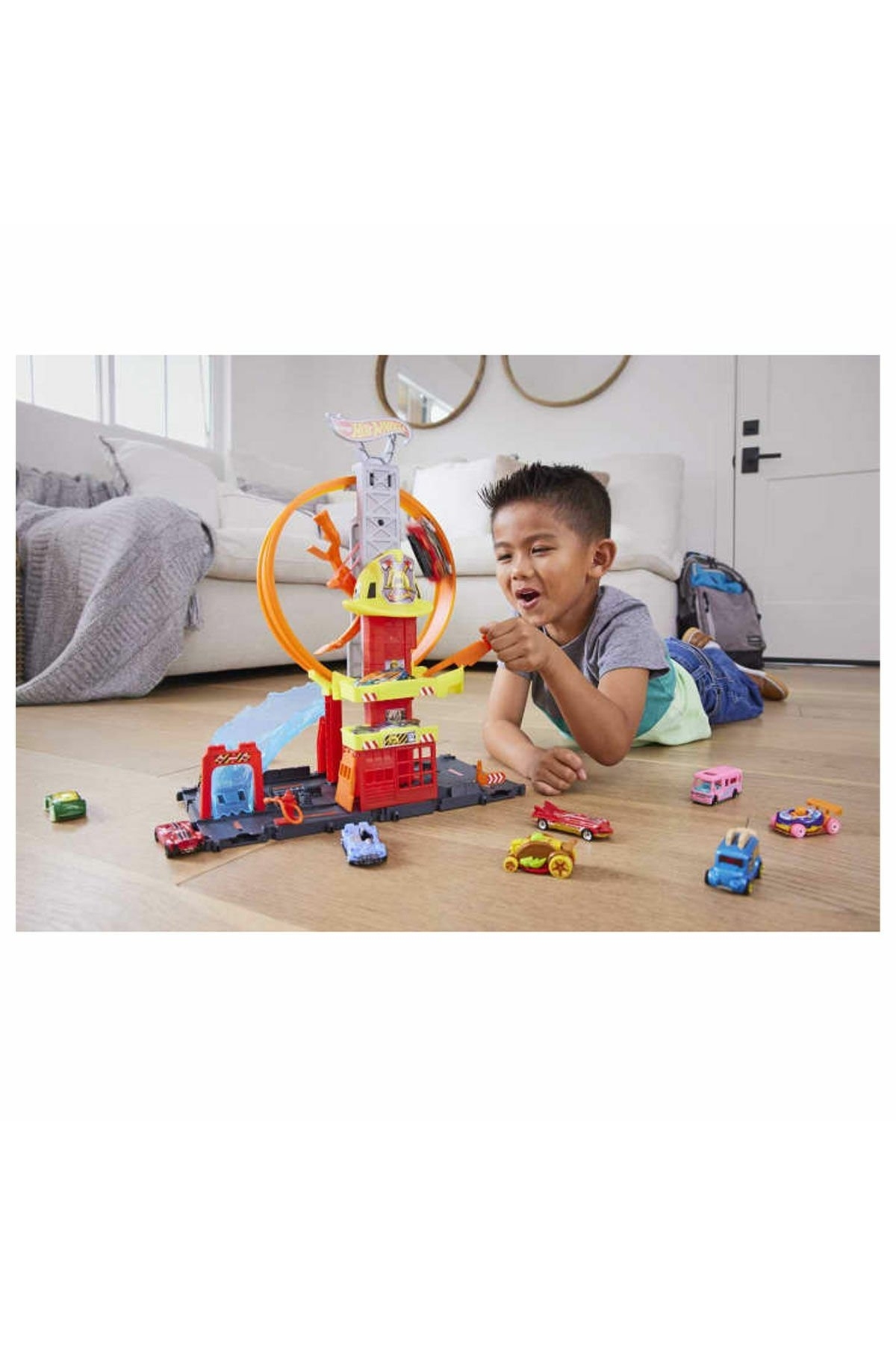 ماشین اسباب بازی STATION ایستگاه واردات مسیر دایره | HKX41 هات ویلز اورجینال HOT WHEELS