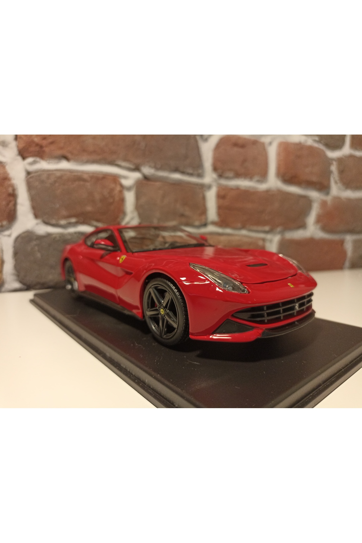 مدل خودرو خودروی اورجینال Burago