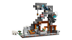 مجموعه ساختنی معدن کلنگ ماینکرفت لگو LEGO مدل 21277، ۵۳۰ قطعه، حداقل سن ۸ سال