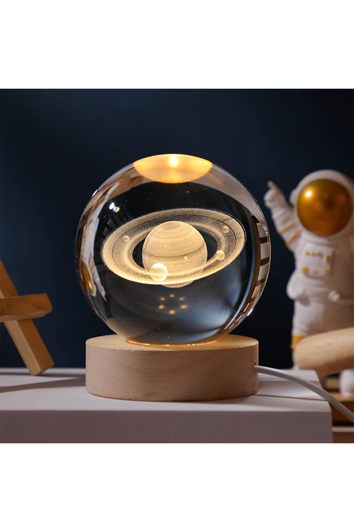 گوی برفی MR 3D LED GLASS LIGHTED SATURN PLANET GLOBE لامپ SNOW با پایه چوبی یک هدیه عالی USB از ترکیه mr shopping