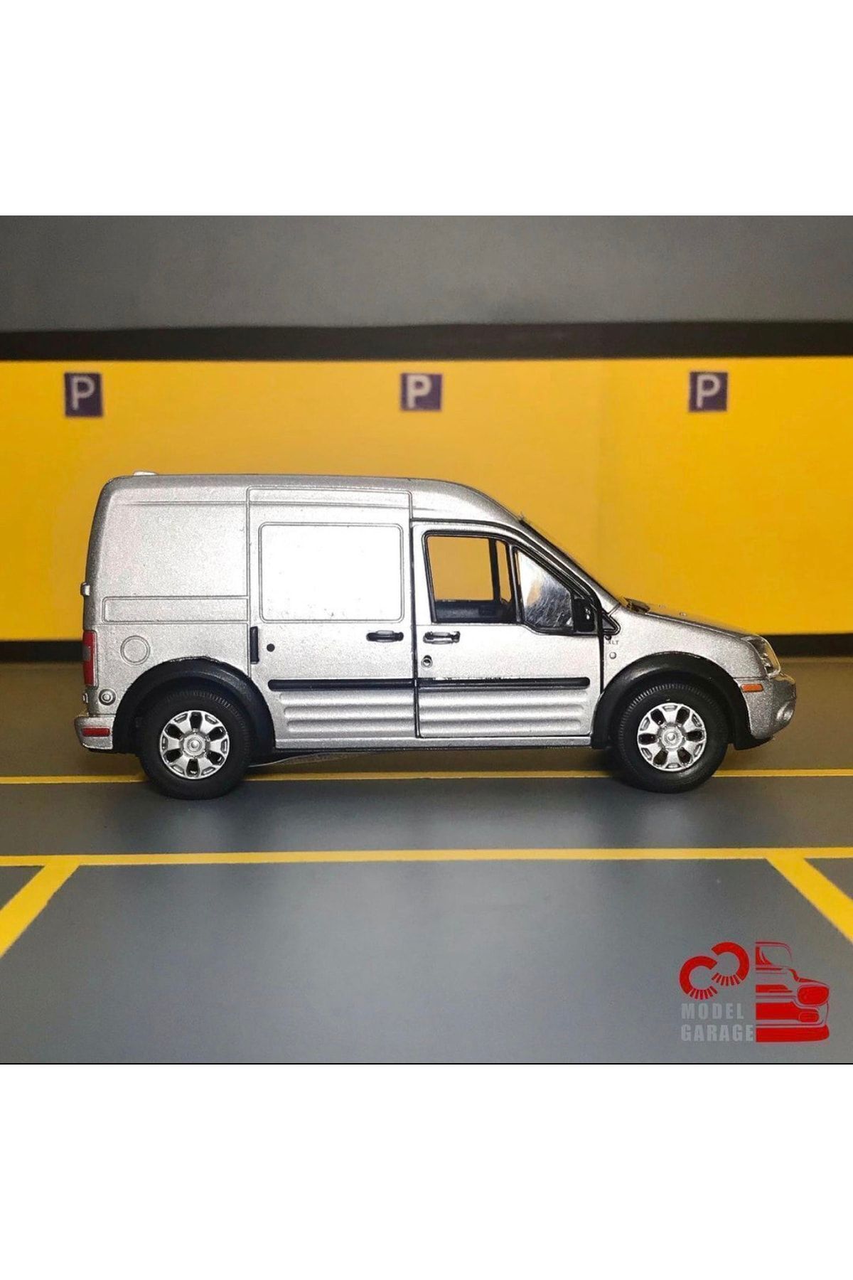 ماشین اسباب بازی FORD TRANSIT CONNECT 1 36 SCALE C&C MODEL GARAGE PULL DROP DIECAST METAL CAR TOY TOPROCKSTORE