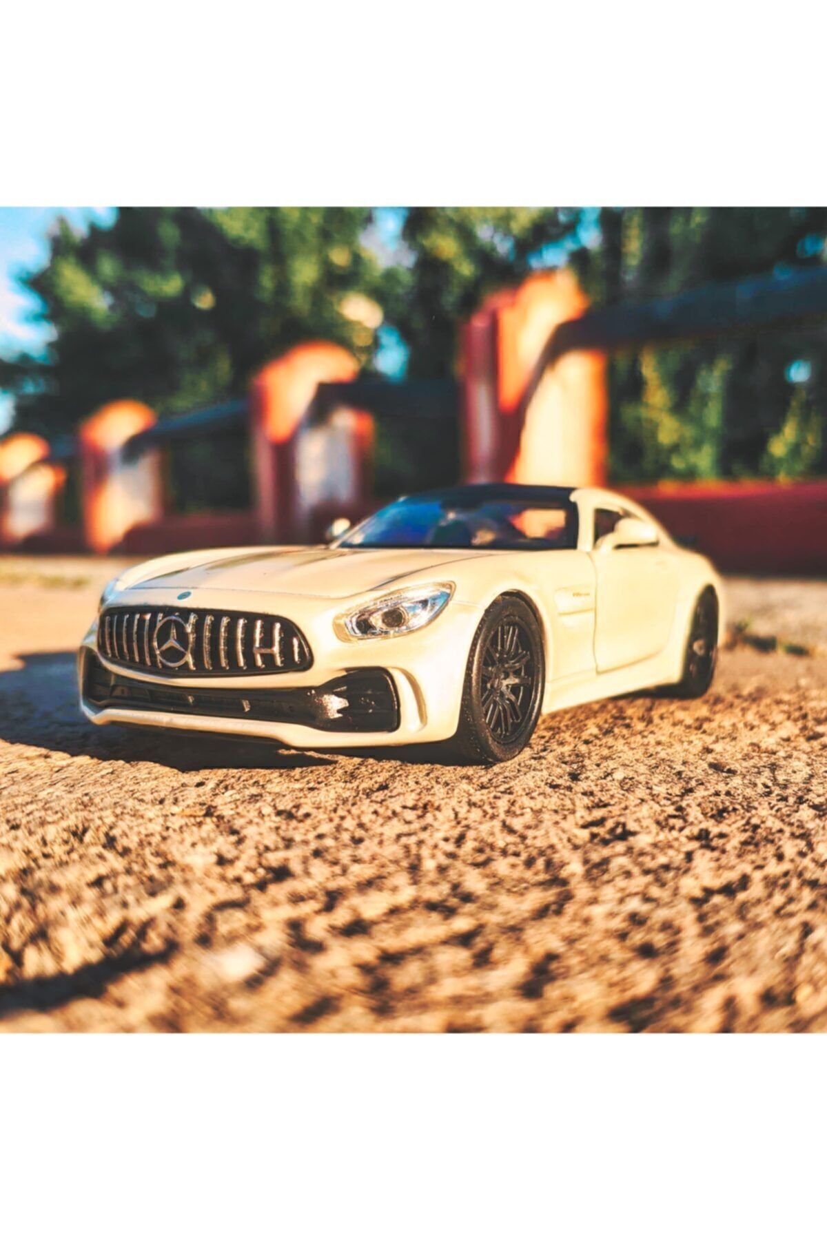 ماشین اسباب بازی کرم فلزی AMG GTR 12 سانت Mercedes