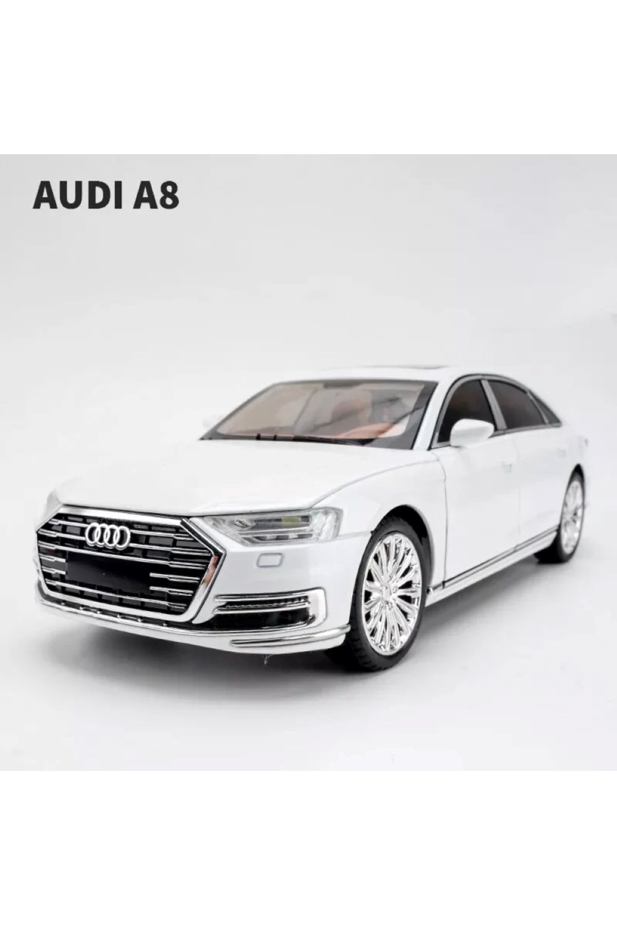 مدل خودرو آئودی A8 ماشین AUDI LONG QUATTRO 1:24 DIECAST METAL مجموعه با صدا و نور اورجینال scntoys