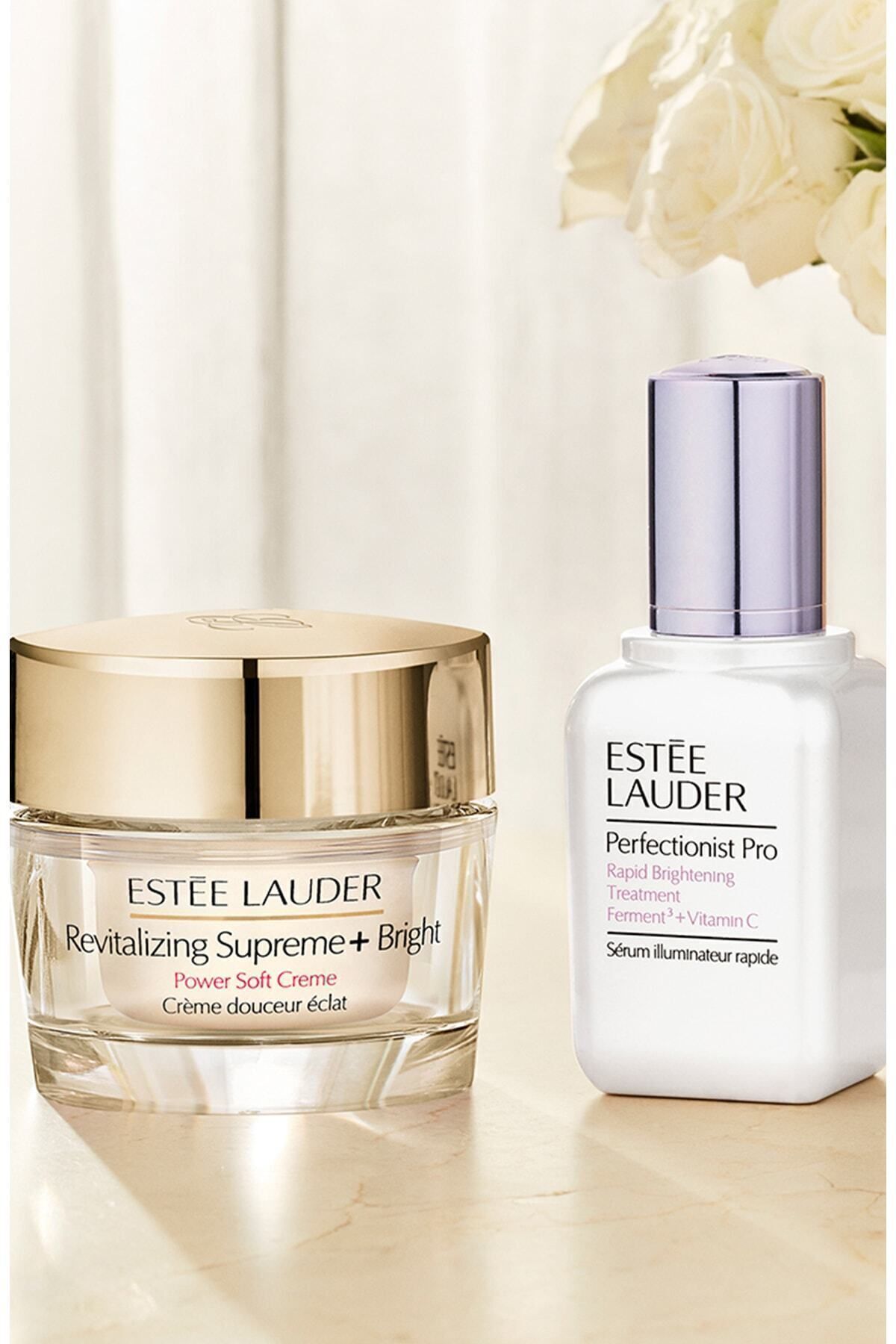 کرم مرطوب کننده ضد لک روشن REVITALIZING SUPREME+ BRIGHT LIGHTLY موثر 50 میلی لیتر رنگ: آیوری استی لادر Estee Lauder