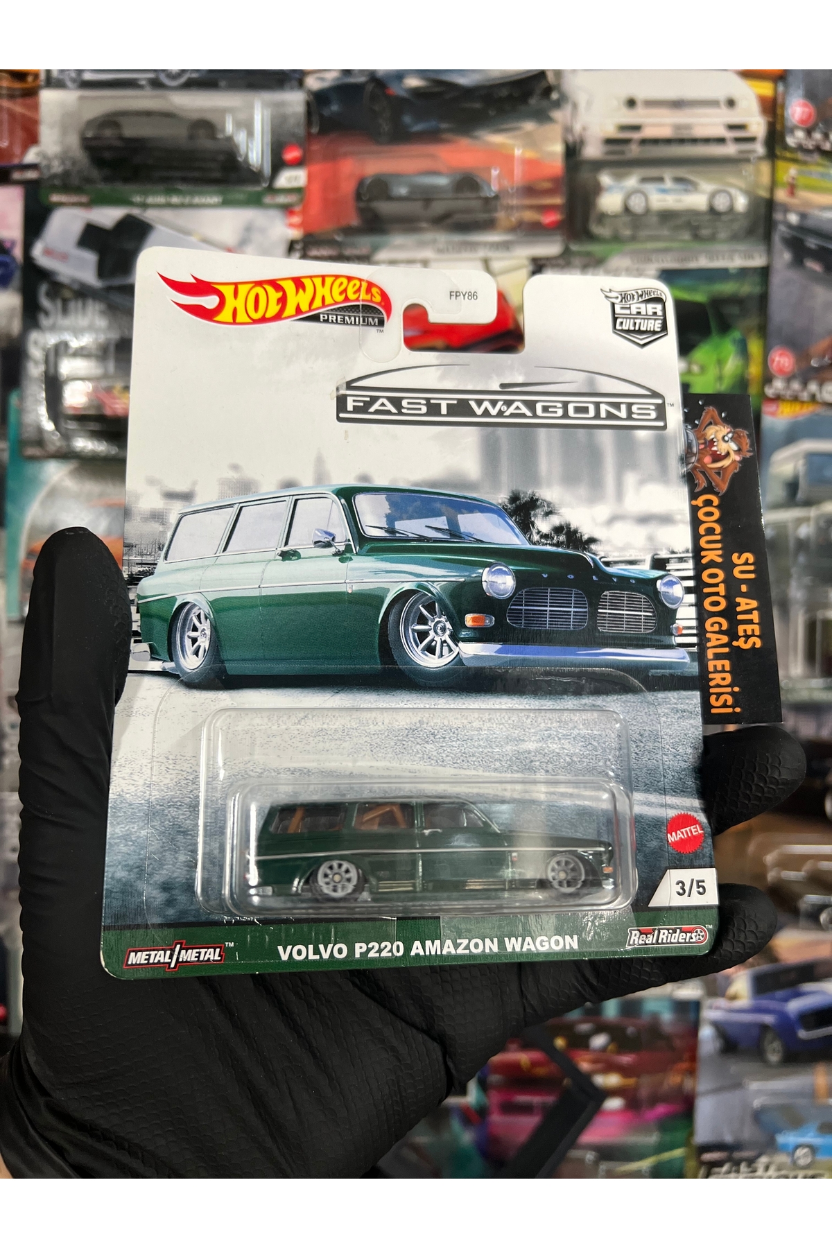 ماشین اسباب بازی ولوو P220 آمازون واگن 1.64 پریمیوم از ترکیه HOT WHEELS