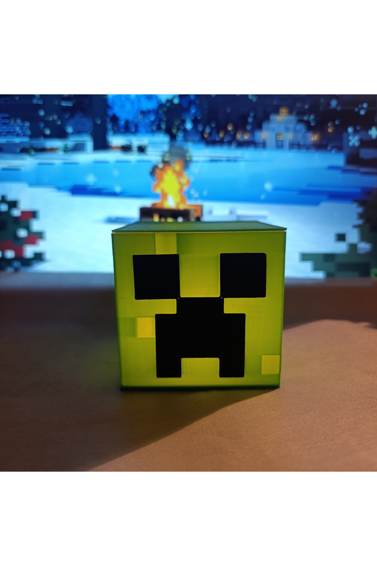 چراغ رومیزی و خواب لامپ LED GREEN MINECRAFT CREEPER TEALIGHT فضایی تزئینی گرم را فراهم می کند Genel Markalar