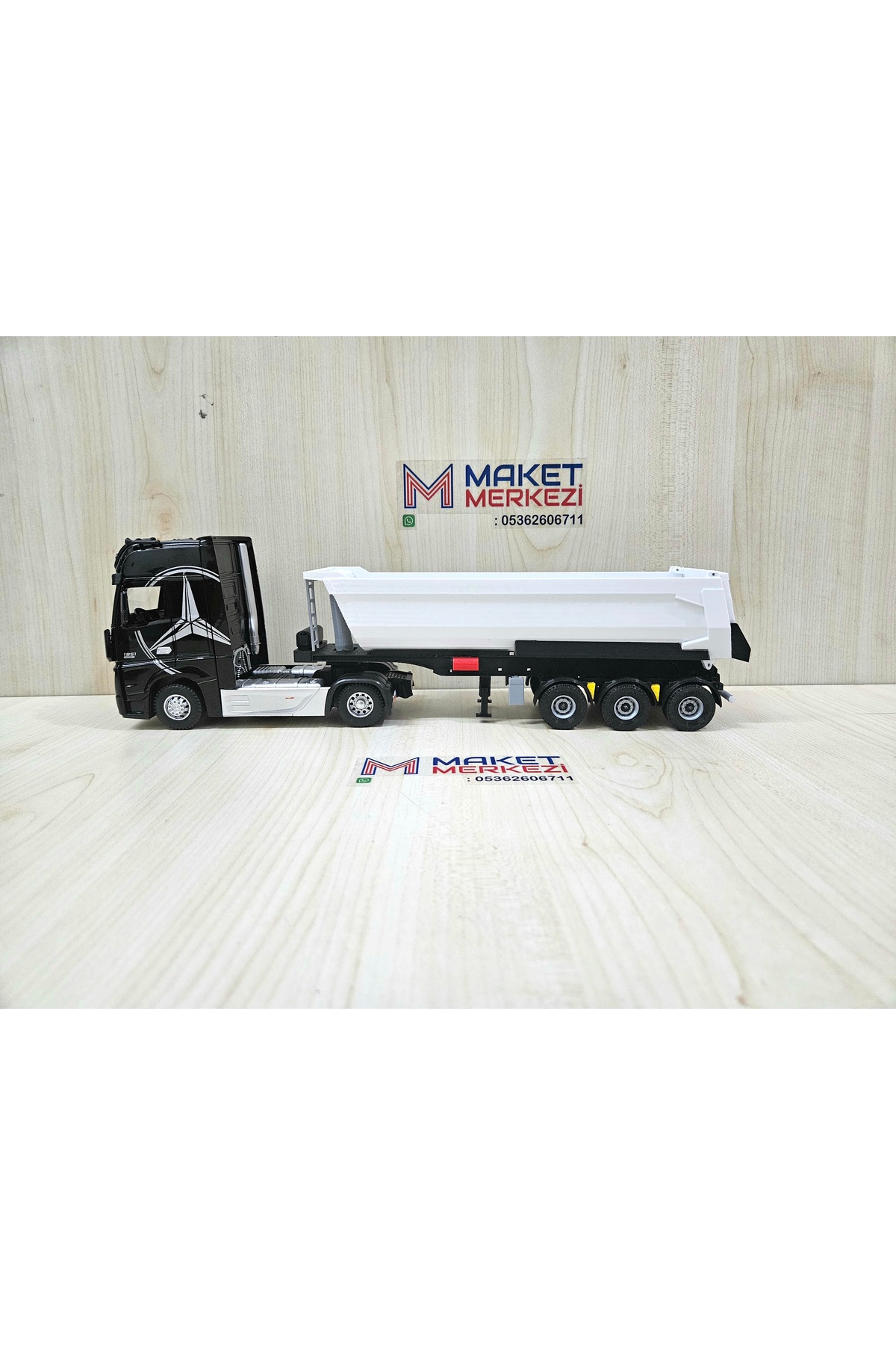 مدل خودرو 35 سانتی متر طول 1 36 MERCEDES ACTROS DUMP TRUCK MODEL نام نوشته شده مشکی اورجینال Maket