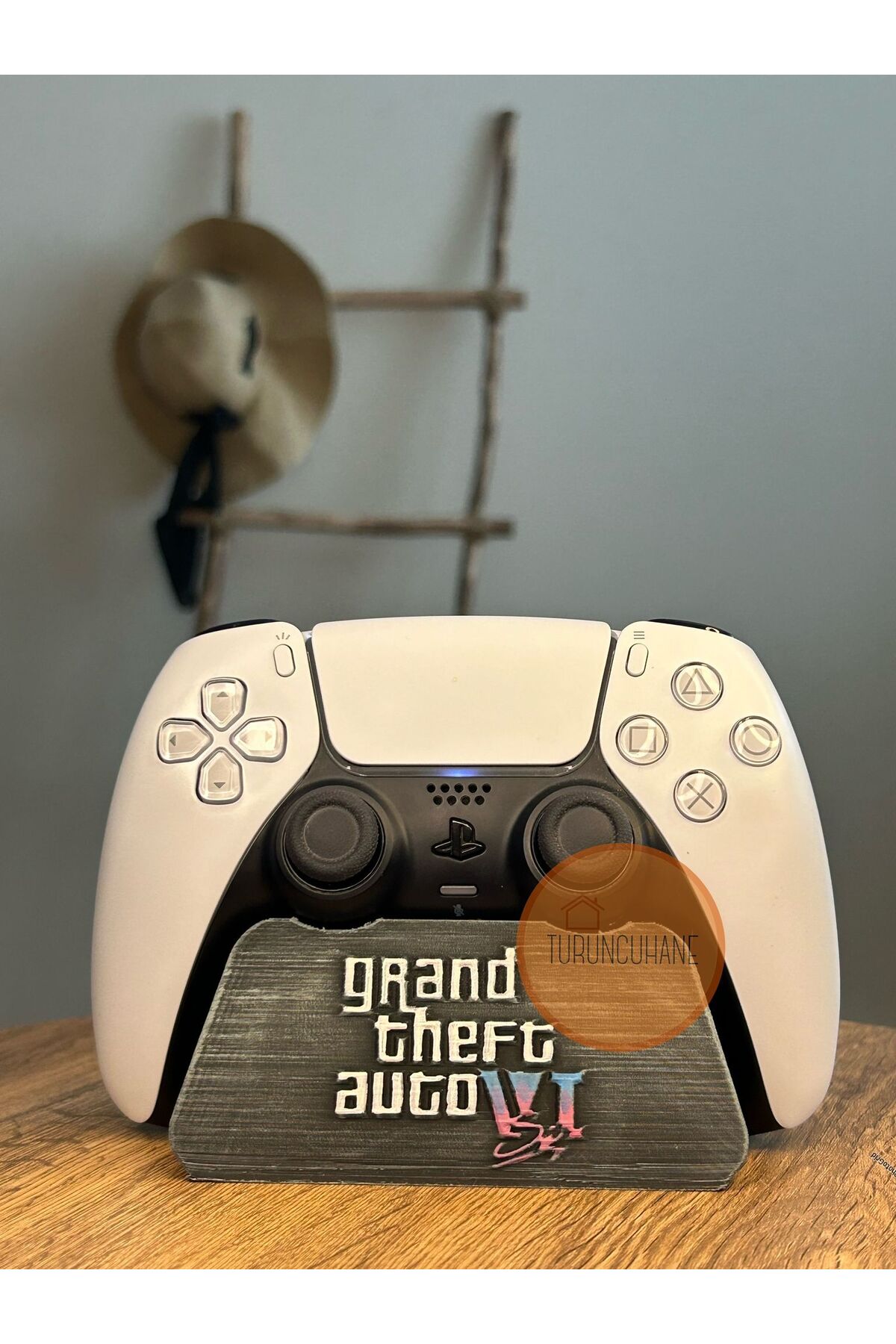 استند بازی GTA 6 اصل TURUNCUHANE