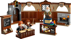 مجموعه ساختنی لگو LEGO هری پاتر Harry Potter مدل 76442، قلعه هاگوارتز: کلاس طلسم، ۲۰۴ قطعه، حداقل ۸ سال