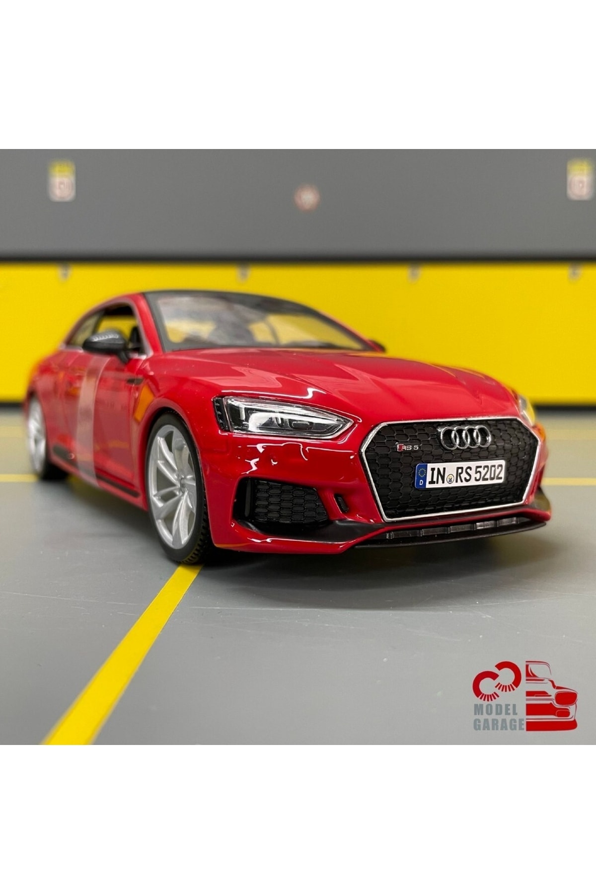 مدل خودرو AUDI RS 5 COUPE 1 24 SCALE C&C MODEL GARAGE DIECAST METAL از ترکیه Burago