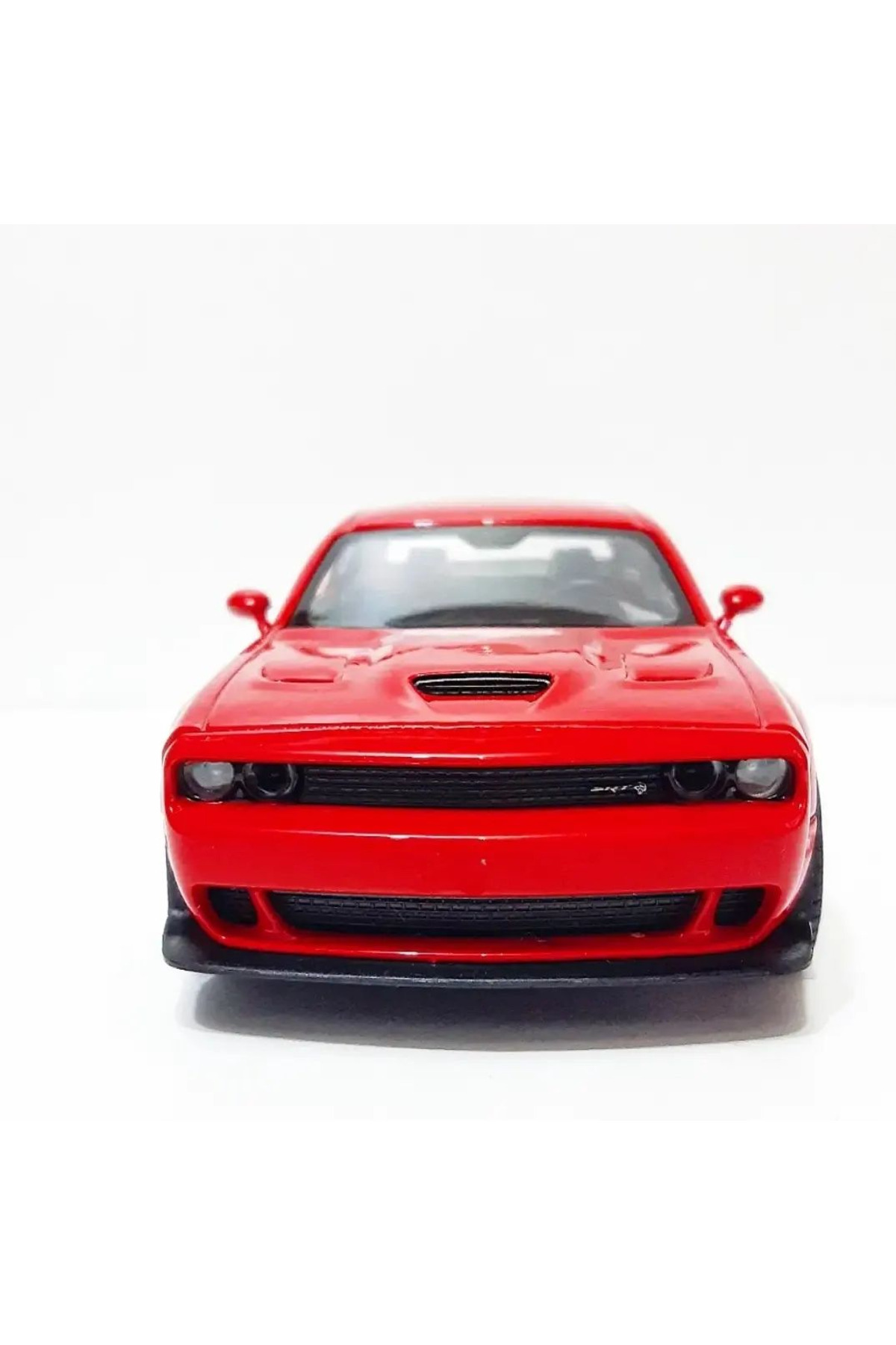 مدل خودرو 1.24 MOTORMAX LICENSED DODGE CHALLENGER رنگ قرمز اورجینال WELLY