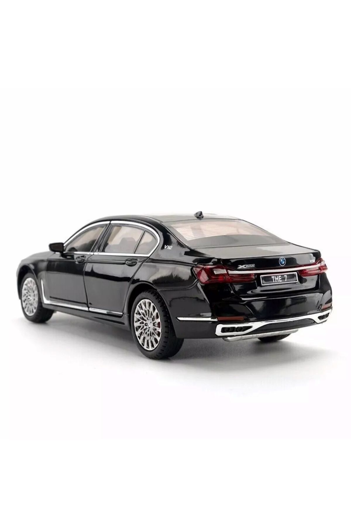 مدل خودرو BMW 760 CAR 7 SERIES 1:24 DIECAST METAL MODEL COLLECTION با صدا و نور از ترکیه scntoys