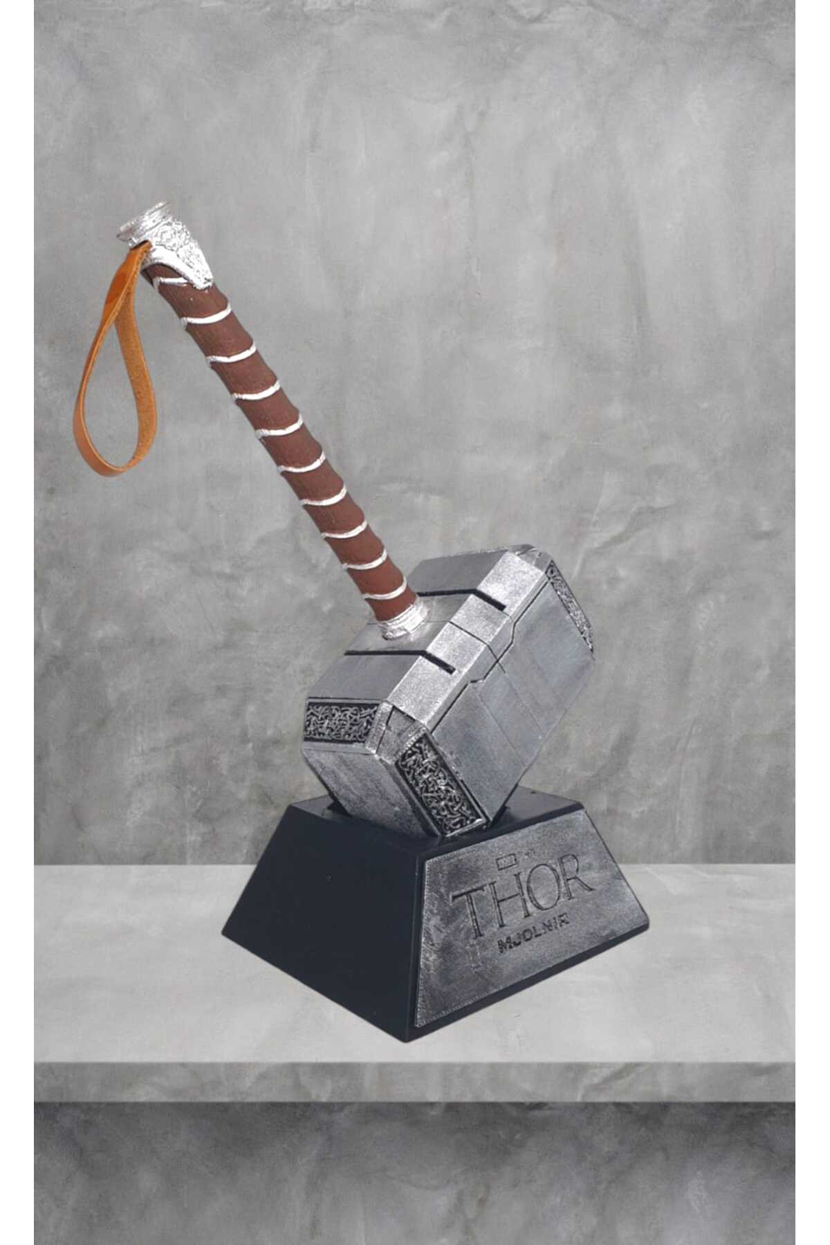 فیگور THOR'S HAMMER & THOR MJOLLNIR 30 CM با پایه از ترکیه etmo 3d dizayn