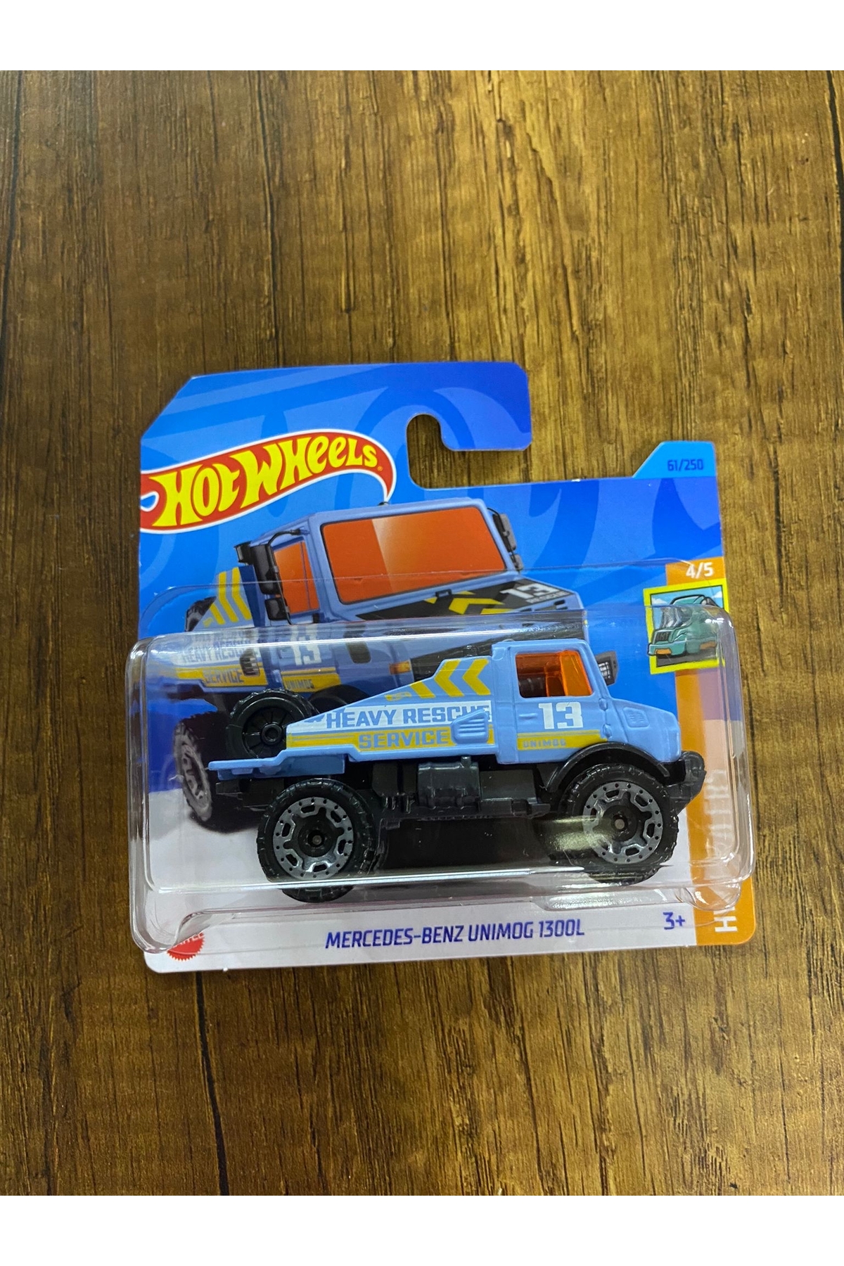 ماشین اسباب بازی MERCEDES BENZ UNIMOG 1300L COLLEXIOLUK وسایل نقلیه نادر هات ویلز اورجینال HOT WHEELS
