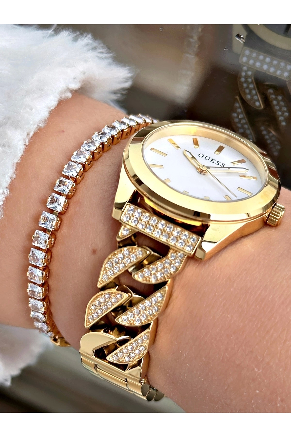 ساعت مچی زنانه GUGW0546L2 اورجینال Guess
