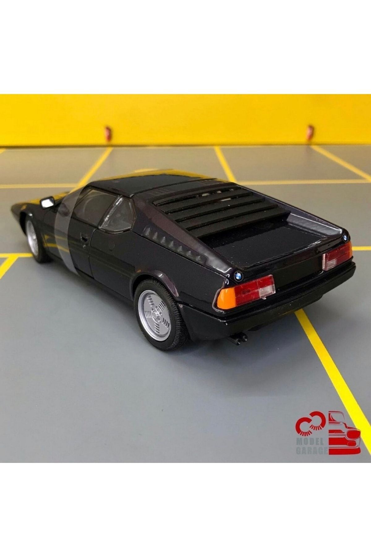 مدل خودرو BMW M1 1 24 SCALE C&amp;C MODEL GARAGE DIECAST METAL CAR اورجینال WELLY