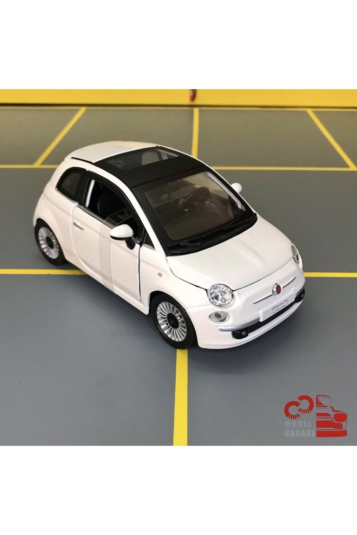 مدل خودرو FIAT 500 2007 1 24 SCALE DIECAST METAL CAR اورجینال Burago