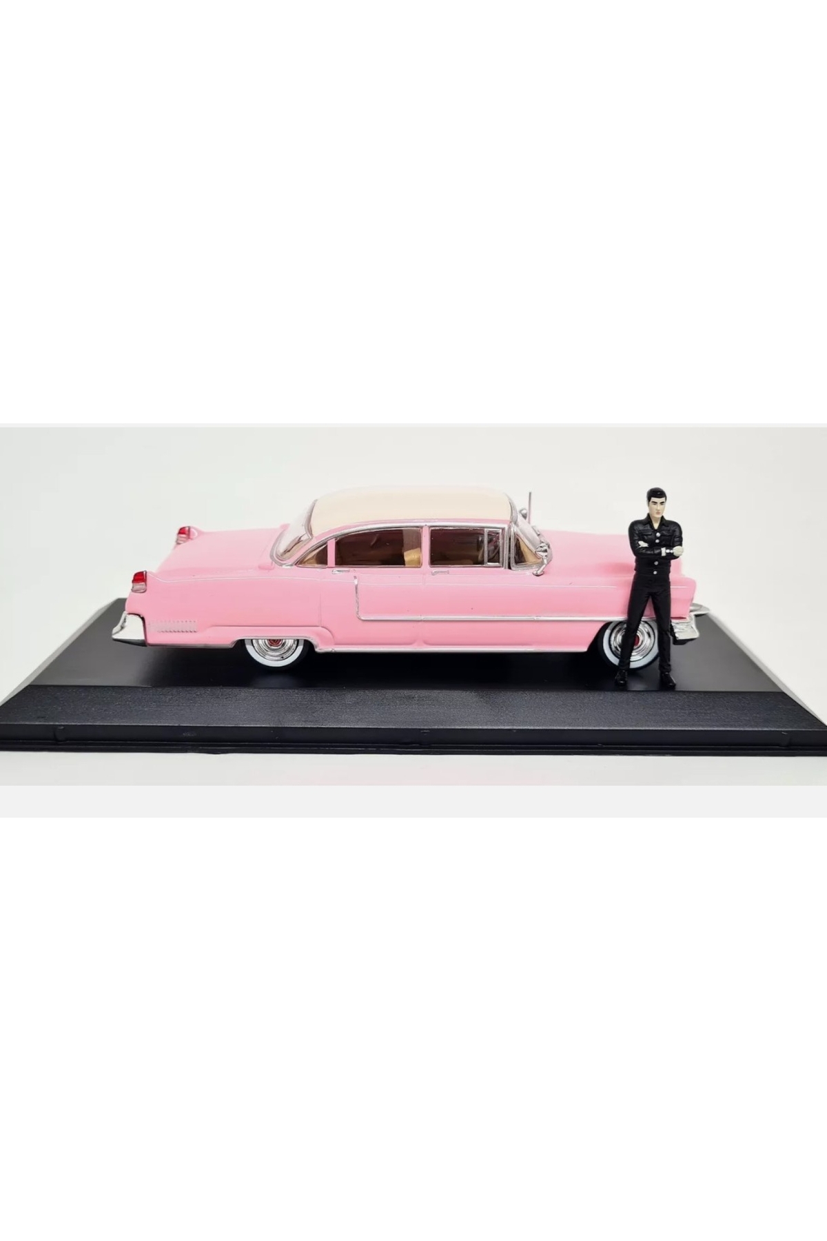 مدل خودرو الویس پریسلی 1955 پینک کادیلاک فلیت‌وود سری 60 شکل مقیاس 1:43 DIECAST مجموعه اورجینال Greenlight