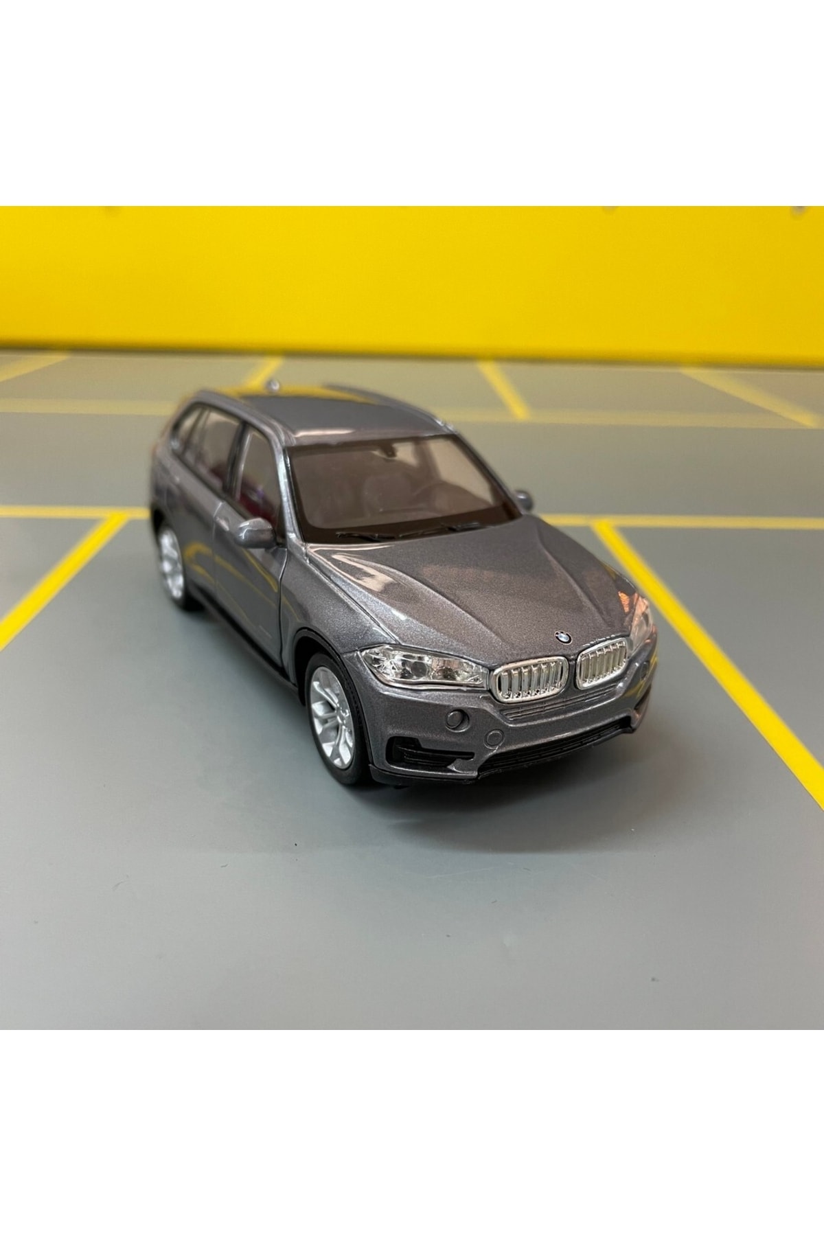 مدل خودرو BMW X5 1 36 SCALE DIECAST METAL MODEL CAR PULL DROP TOY اورجینال WELLY