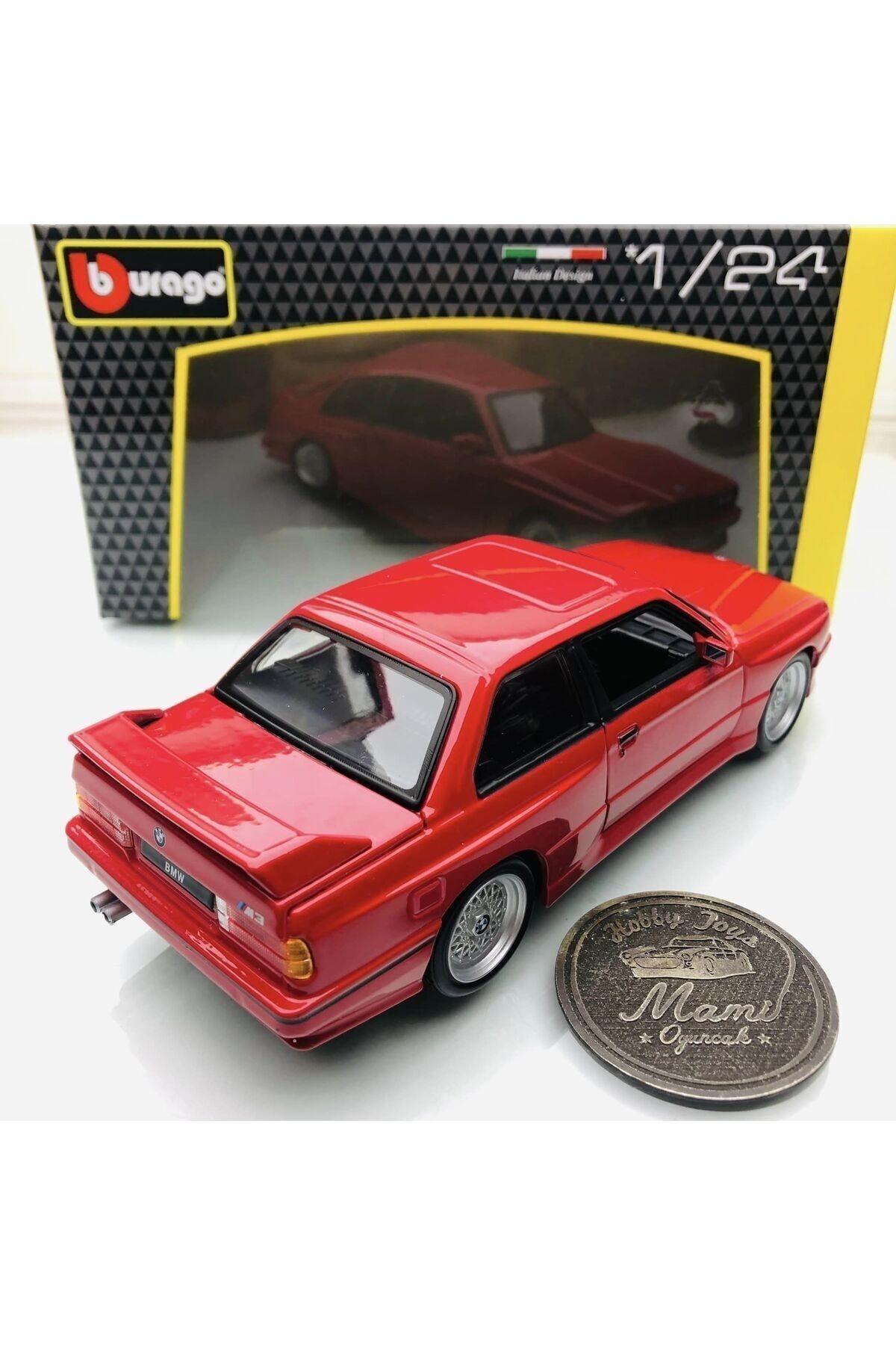 مدل خودرو جدید BMW M3 E30 قرمز 1:24 SCALE مارک BURAGO 1988 اورجینال Burago