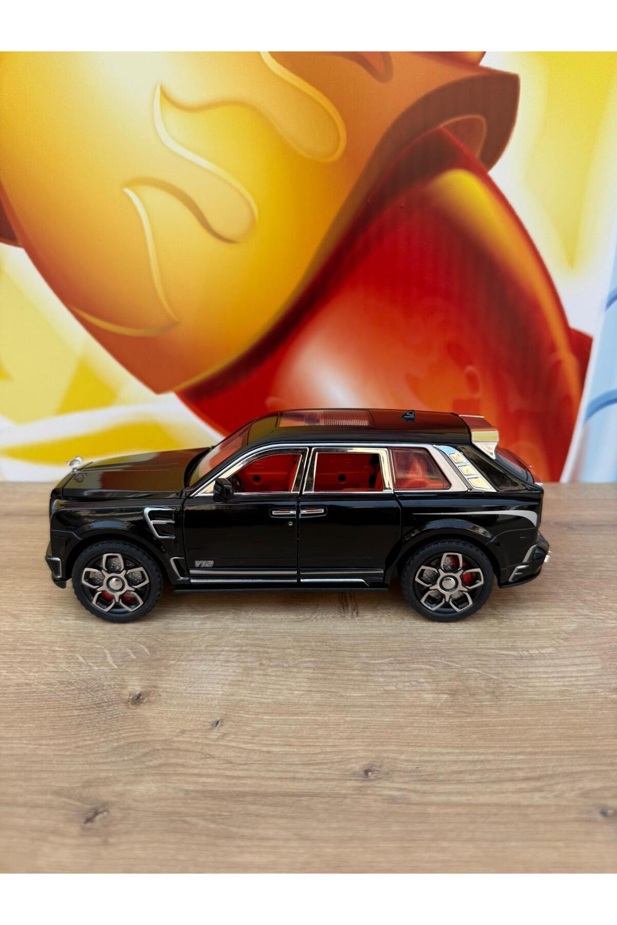 مدل خودرو ROLLS ROYCE PHARMNE TRIM DIE CAST SUV با صدا و کاپوت درب نوری باز می شود اورجینال scntoys