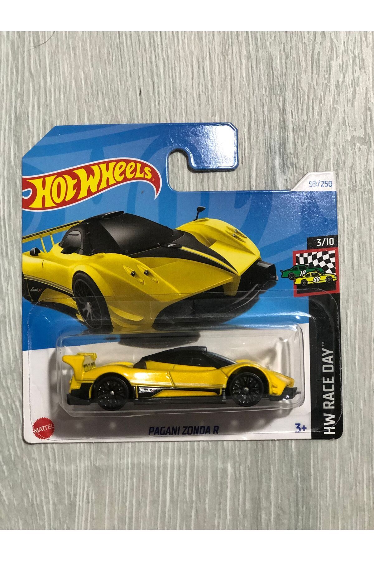 ماشین اسباب بازی PAGANI ZONDA R زرد ویژه کلکسیونرها از ترکیه HOT WHEELS