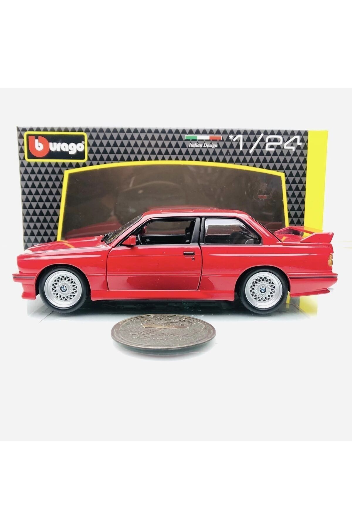 مدل خودرو جدید BMW M3 E30 قرمز 1:24 SCALE مارک BURAGO 1988 اورجینال Burago