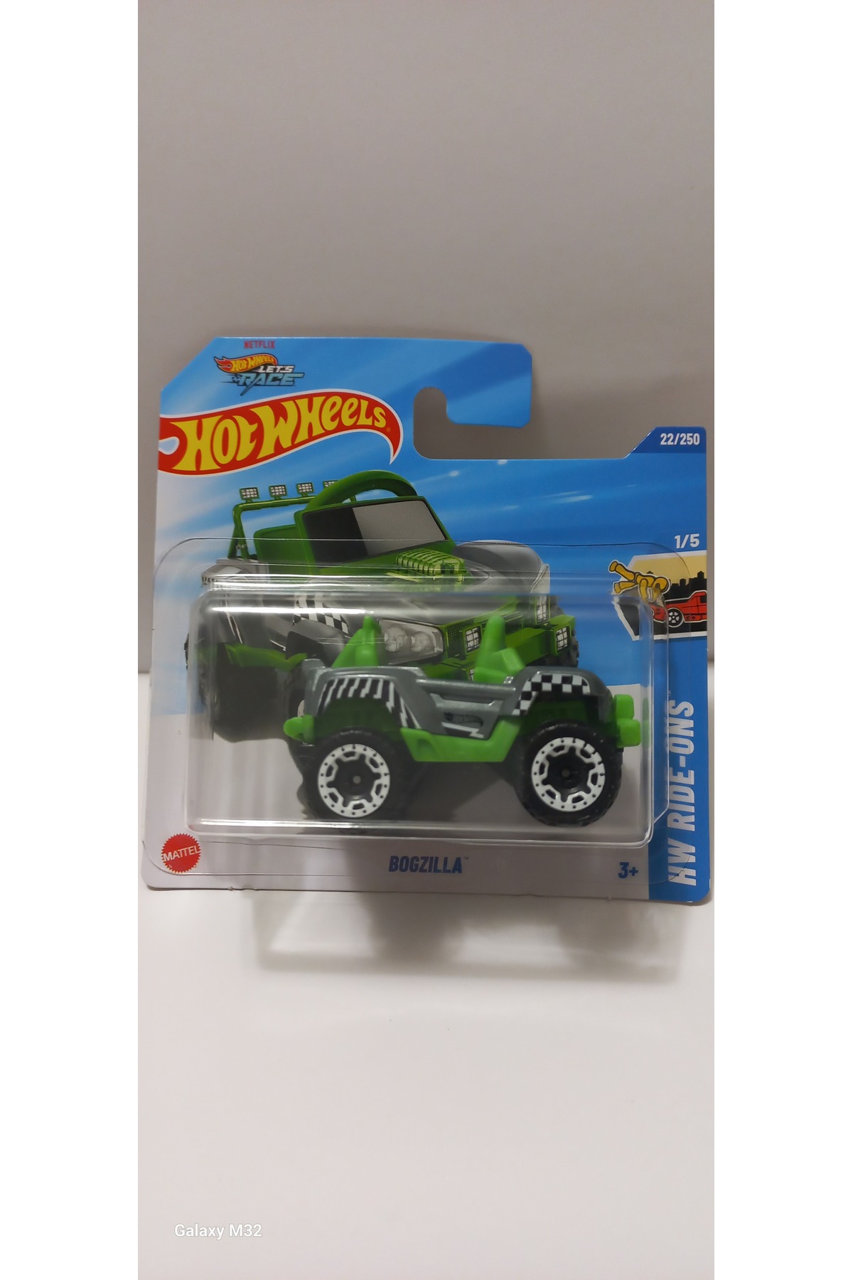 مدل خودرو بوگزیلا از ترکیه اورجینال HOT WHEELS