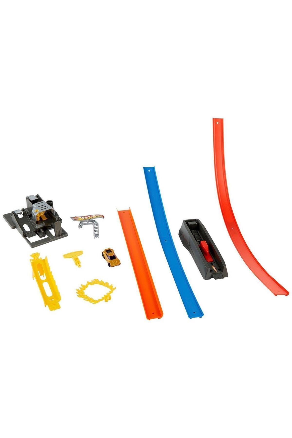ماشین اسباب بازی مجموعه مسابقه باند انرژی GND92 هات ویلز اورجینال HOT WHEELS